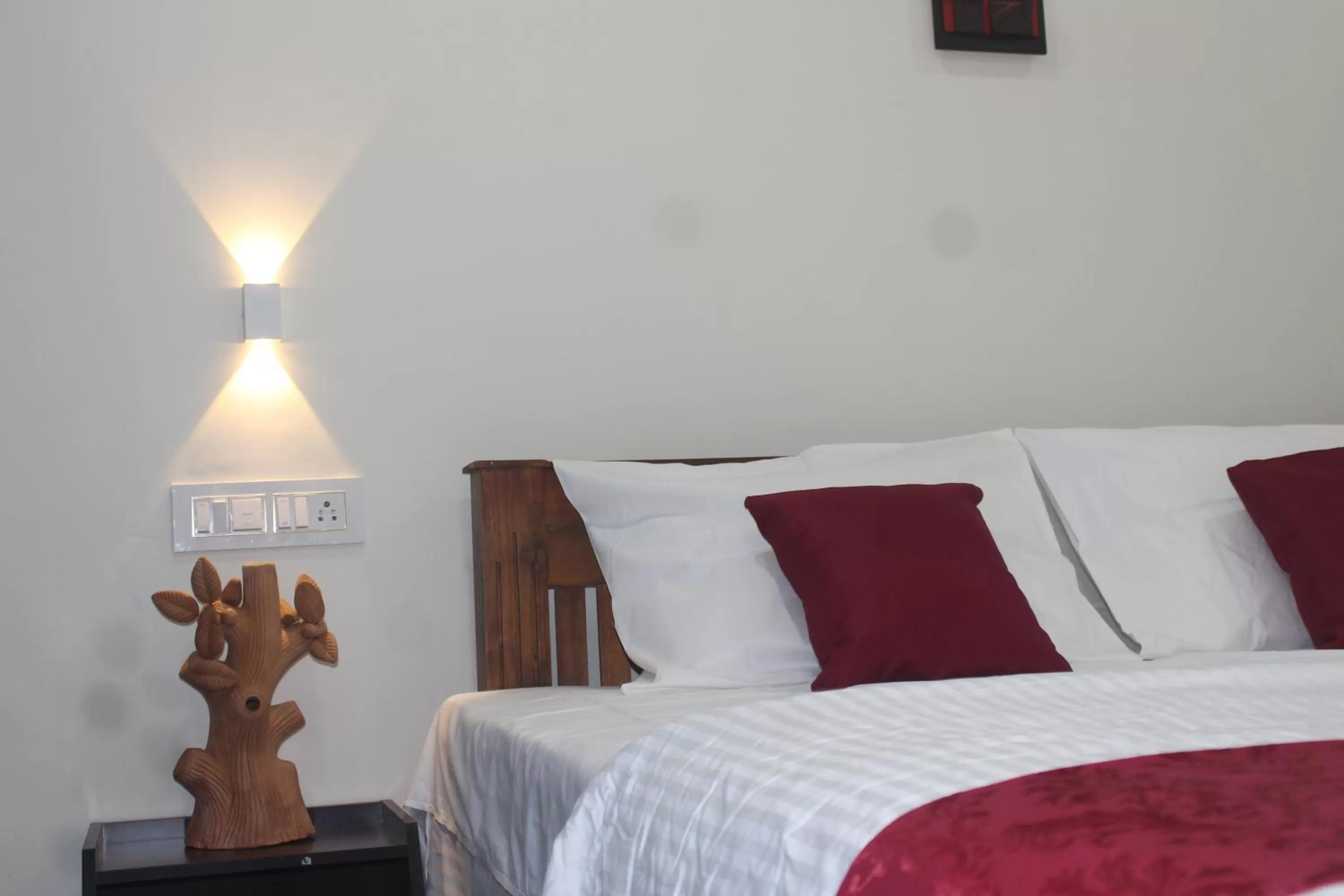 Bed in Nature Villa Kochi