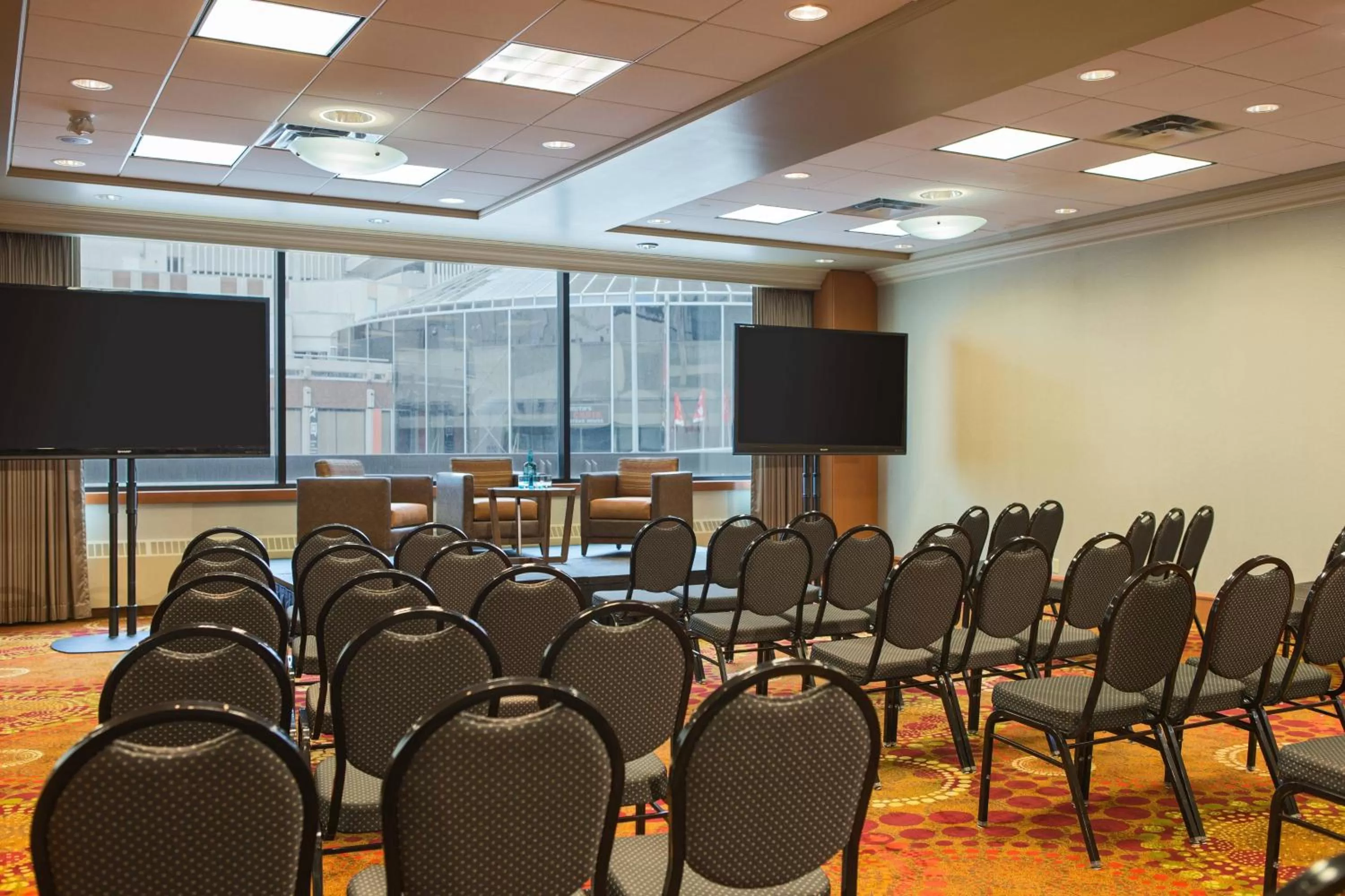 Meeting/conference room in Calgary Marriott Downtown Hotel