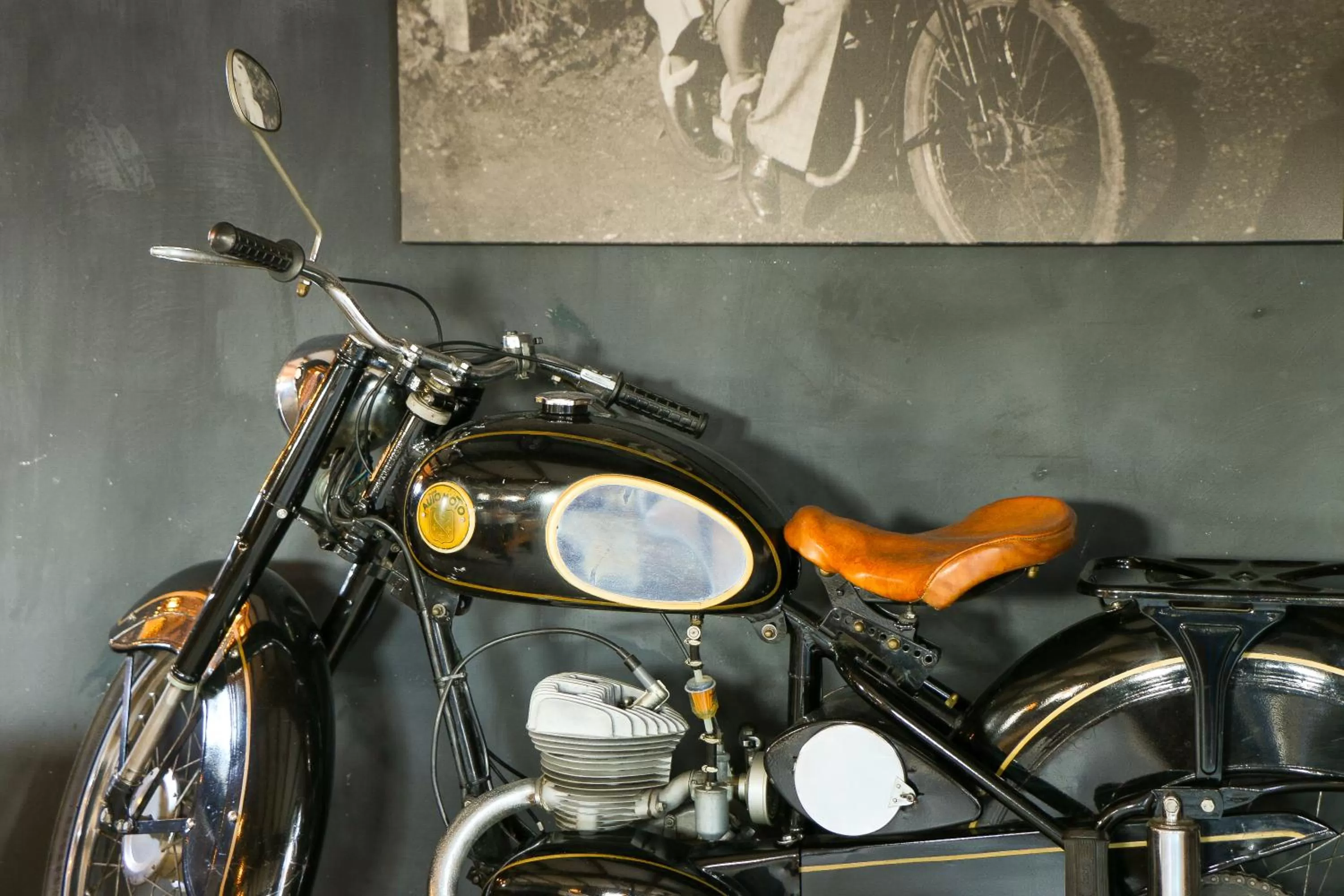 Communal lounge/ TV room in Oostmolenhoeve B&B