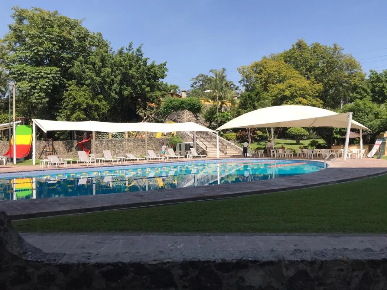 Swimming pool in Hotel Coral Cuernavaca