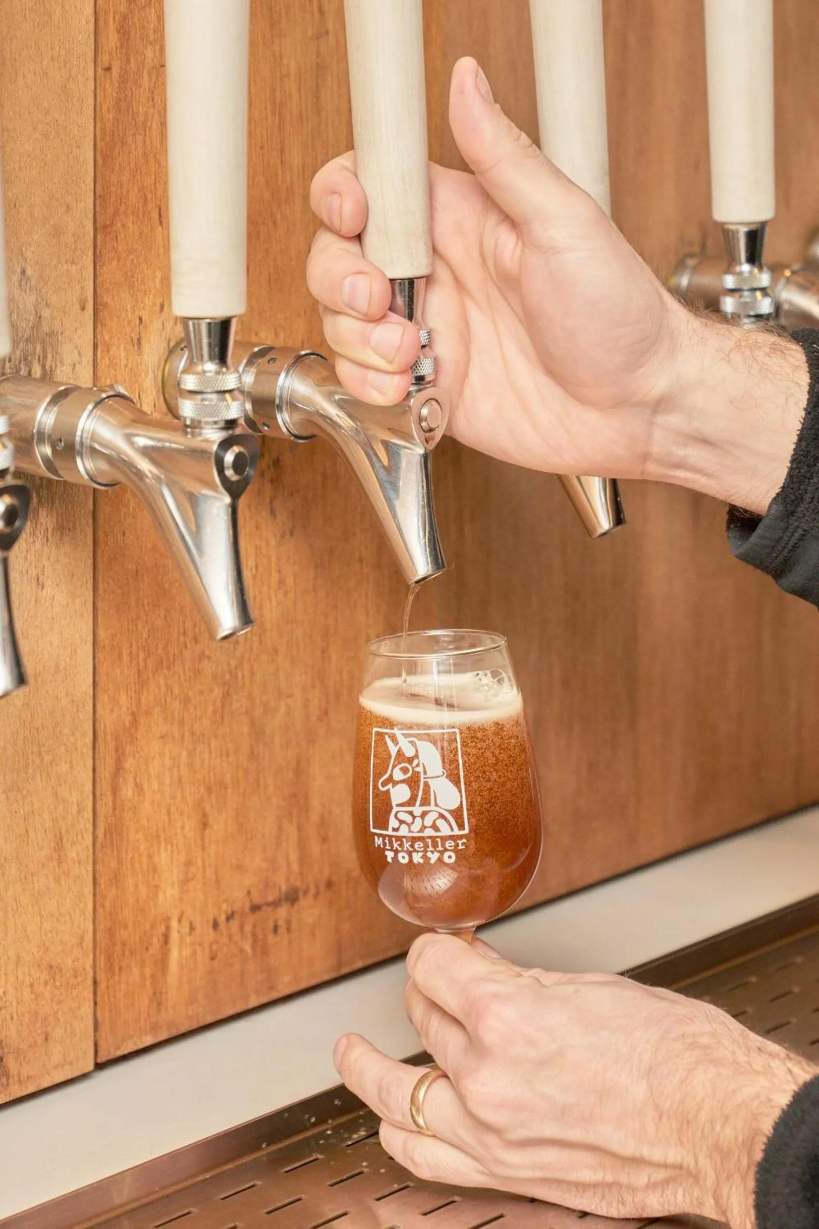 Restaurant/places to eat in all day place shibuya