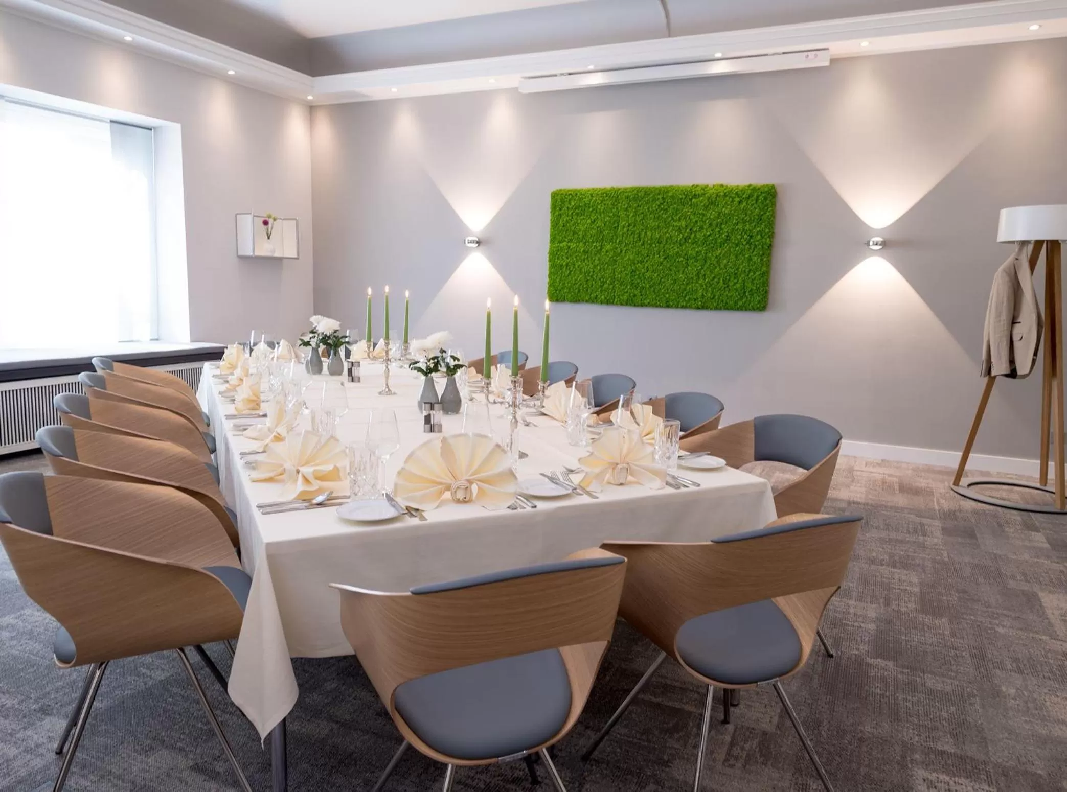 Food and drinks in Insel Hotel Bonn - Superior