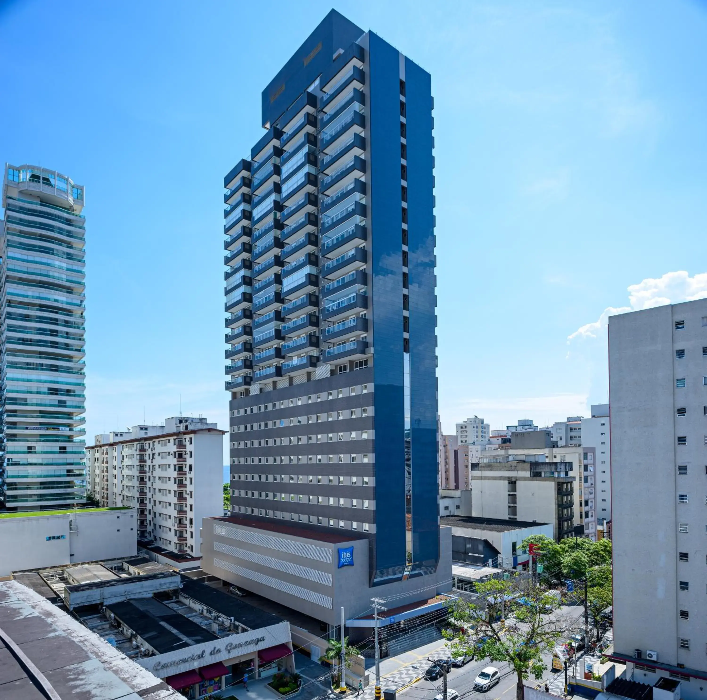 Property building in Ibis Budget Santos Gonzaga