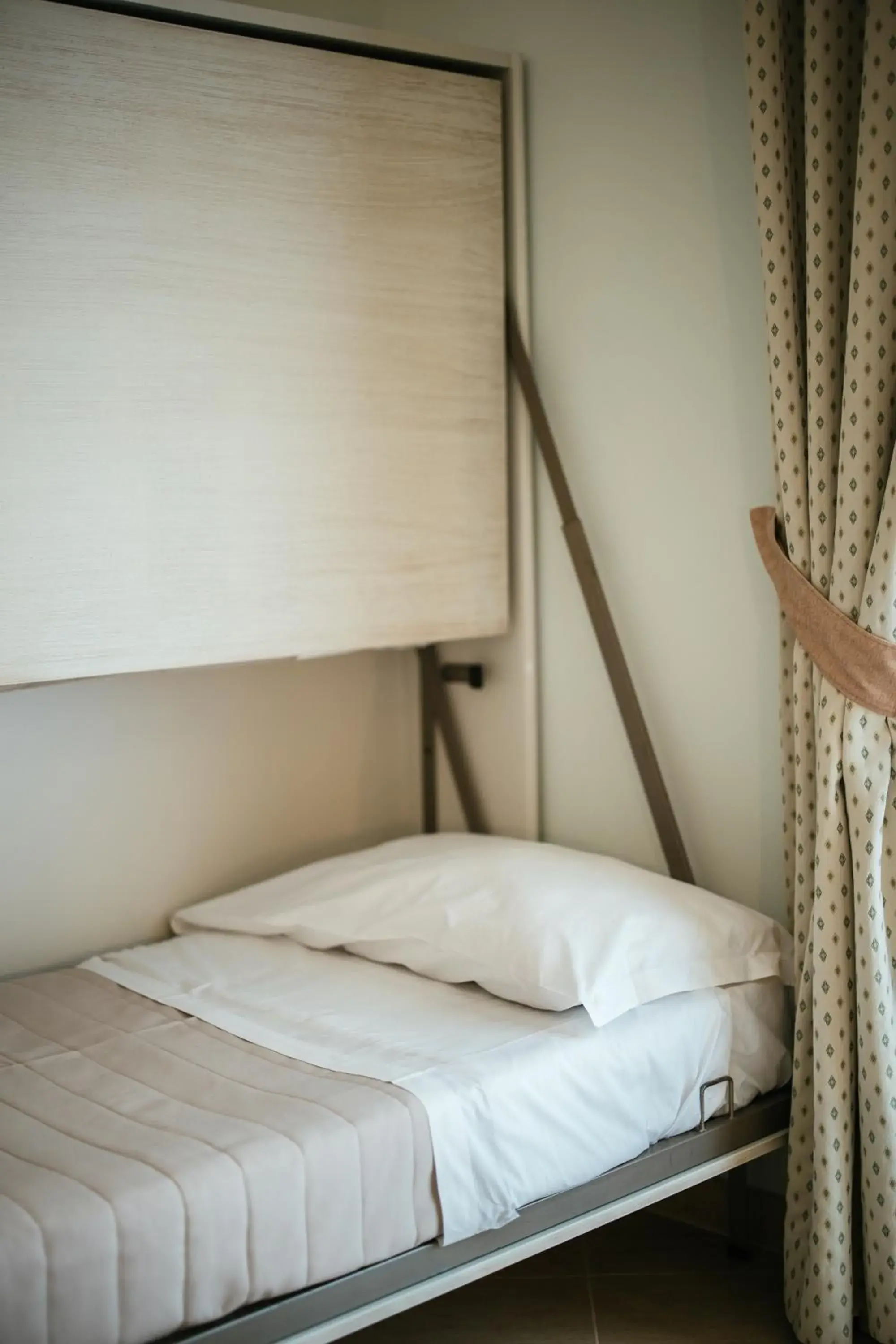 Bed in Comfort Hotel Gardenia Sorrento Coast