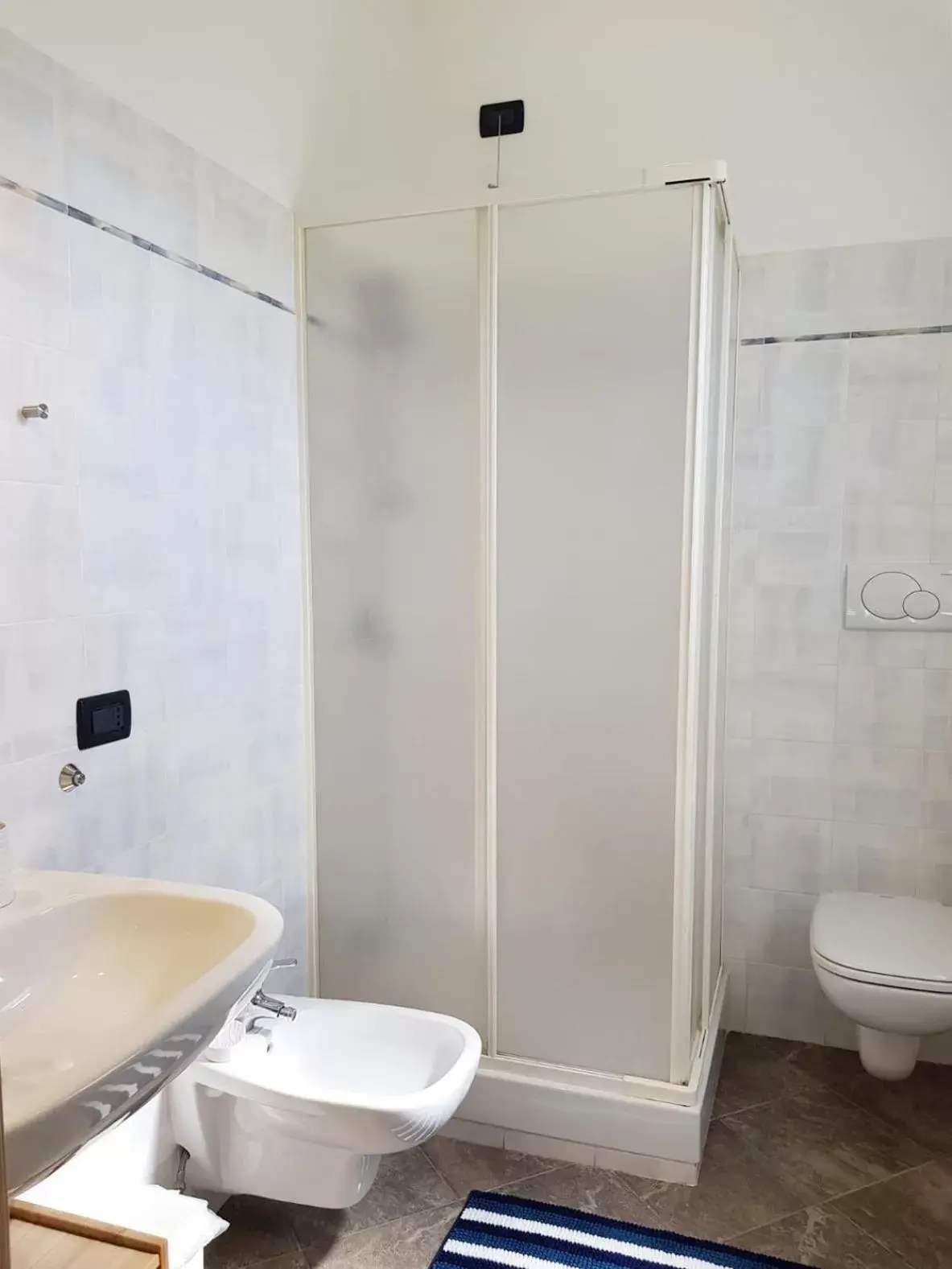 Bathroom in Villa del Mar - Sperlonga Vertice Rooms