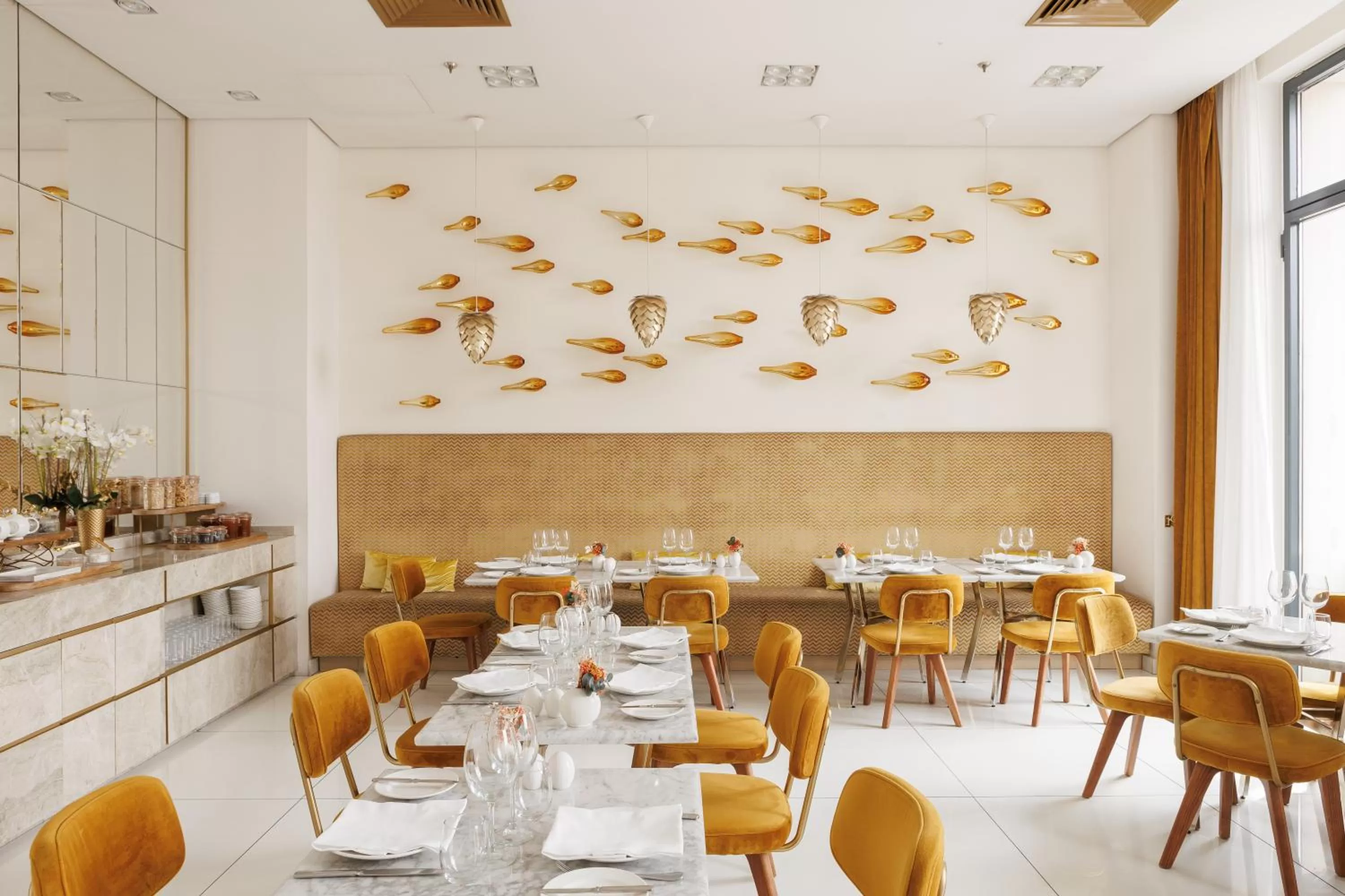 Restaurant/Places to Eat in Iberostar Selection Paseo de Gracia 4 Sup