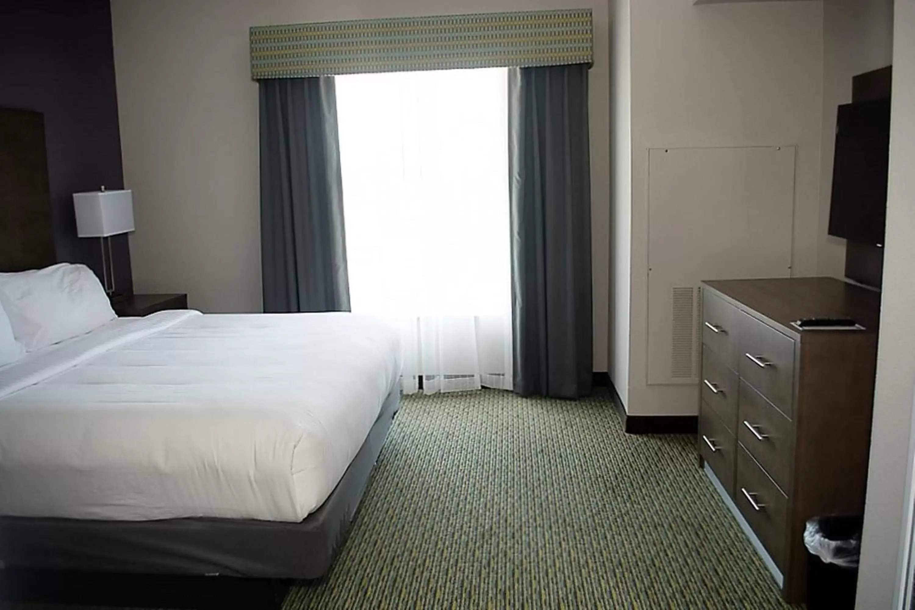 Bedroom, Bed in Holiday Inn Express Hotel and Suites Port Aransas/Beach Area, an IHG Hotel