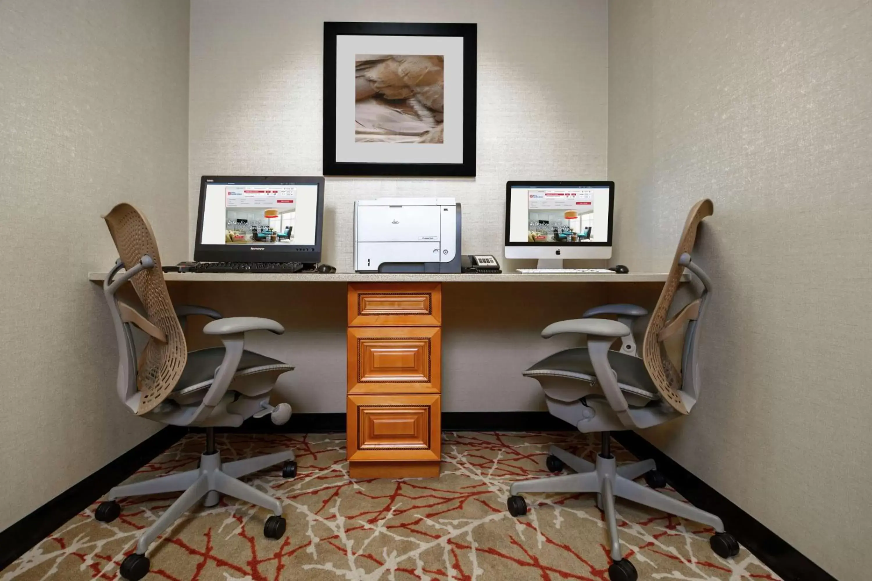 Business facilities in Hilton Garden Inn Independence