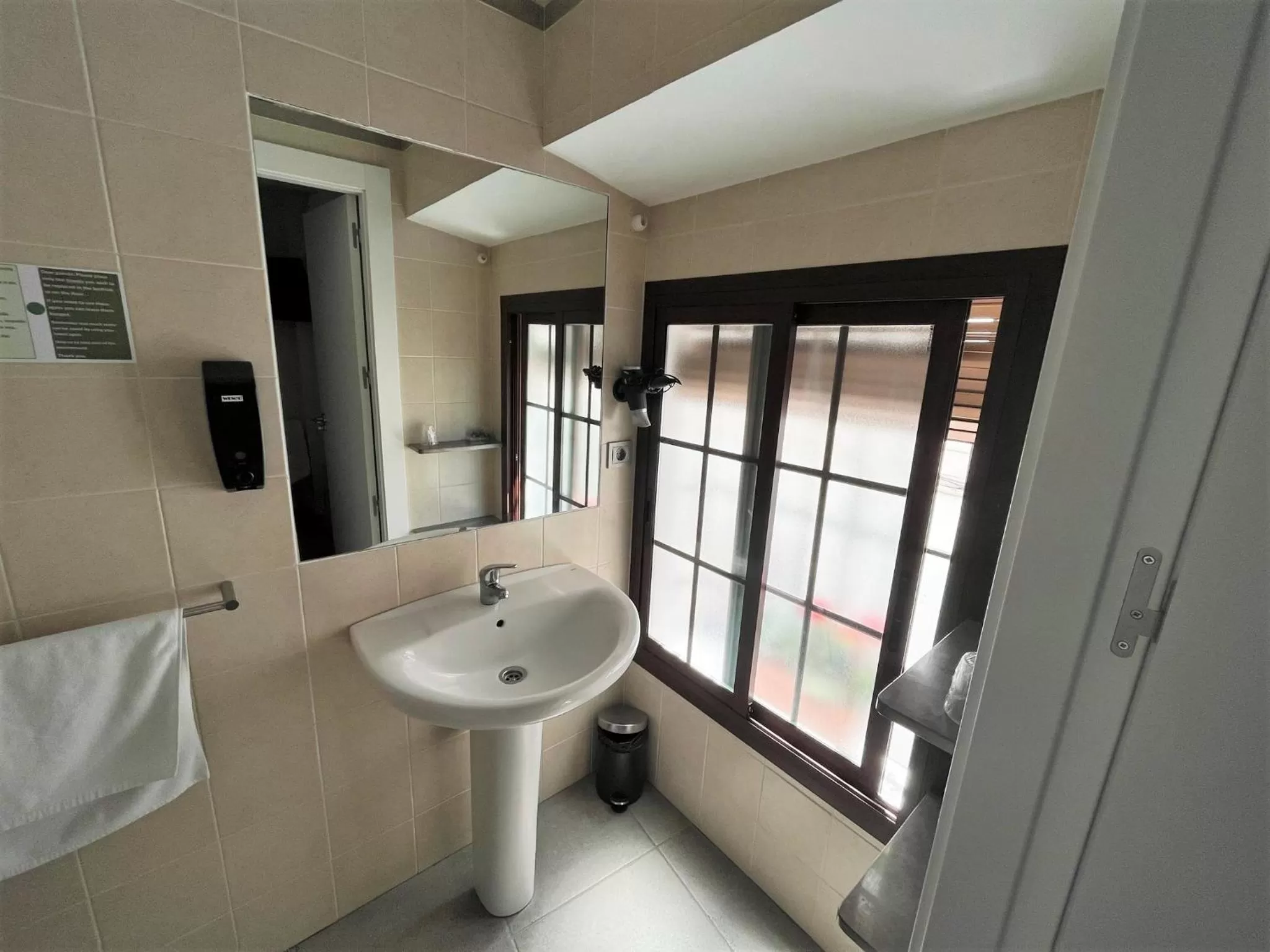 Bathroom in Vitium Córdoba