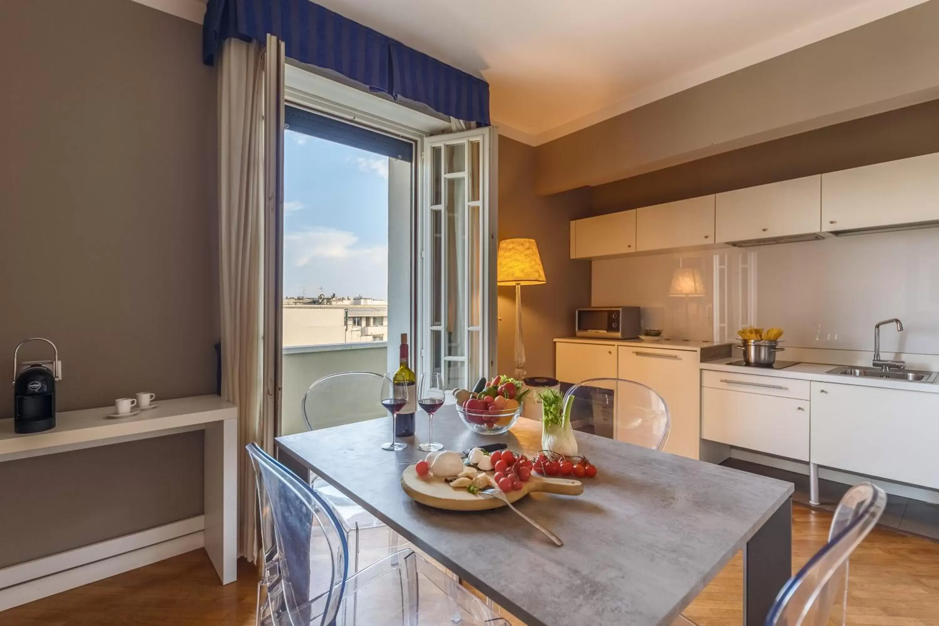 Dining Area in Hotel Residence Esplanade