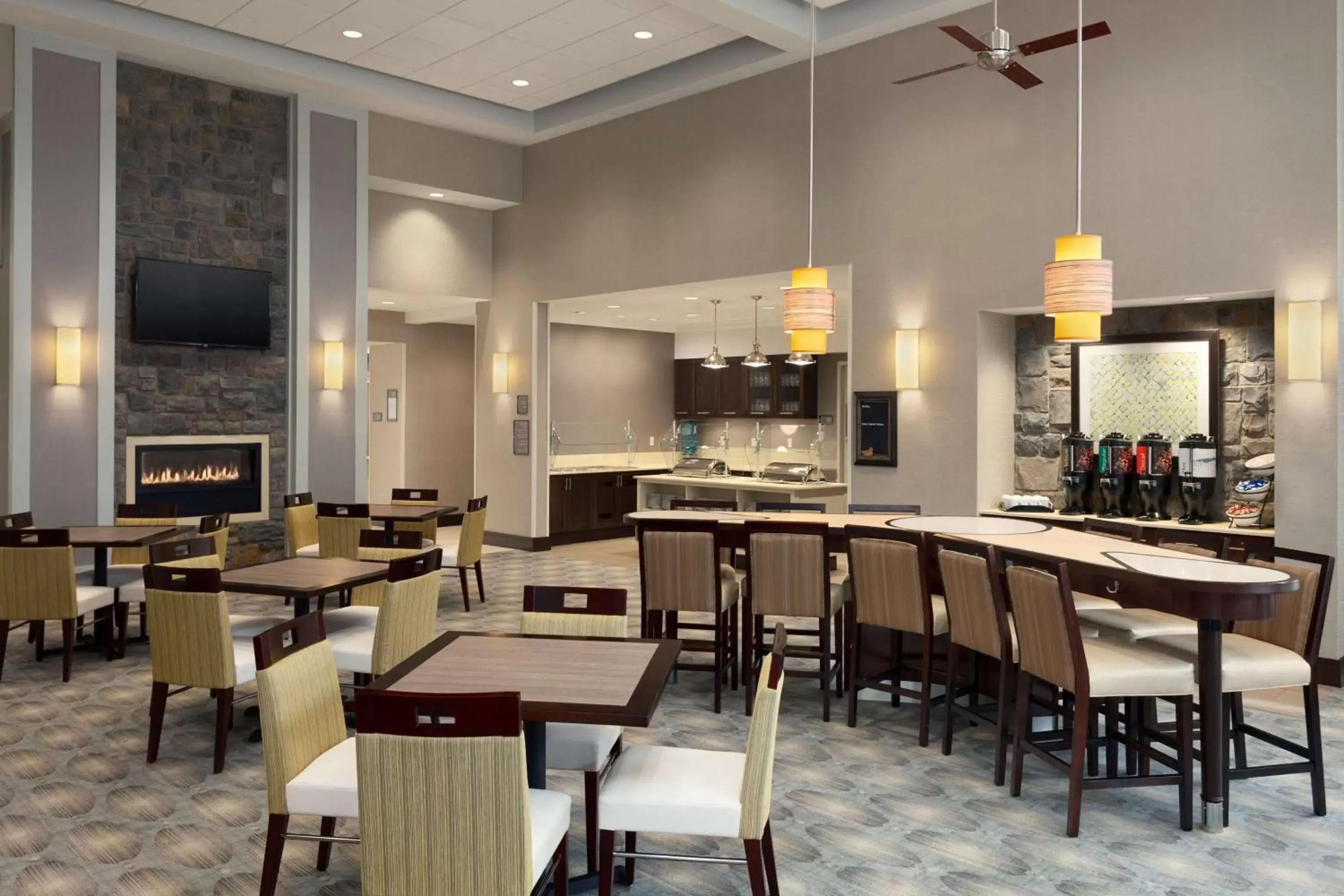 Lobby or reception, Restaurant/Places to Eat in Homewood Suites by Hilton Frederick