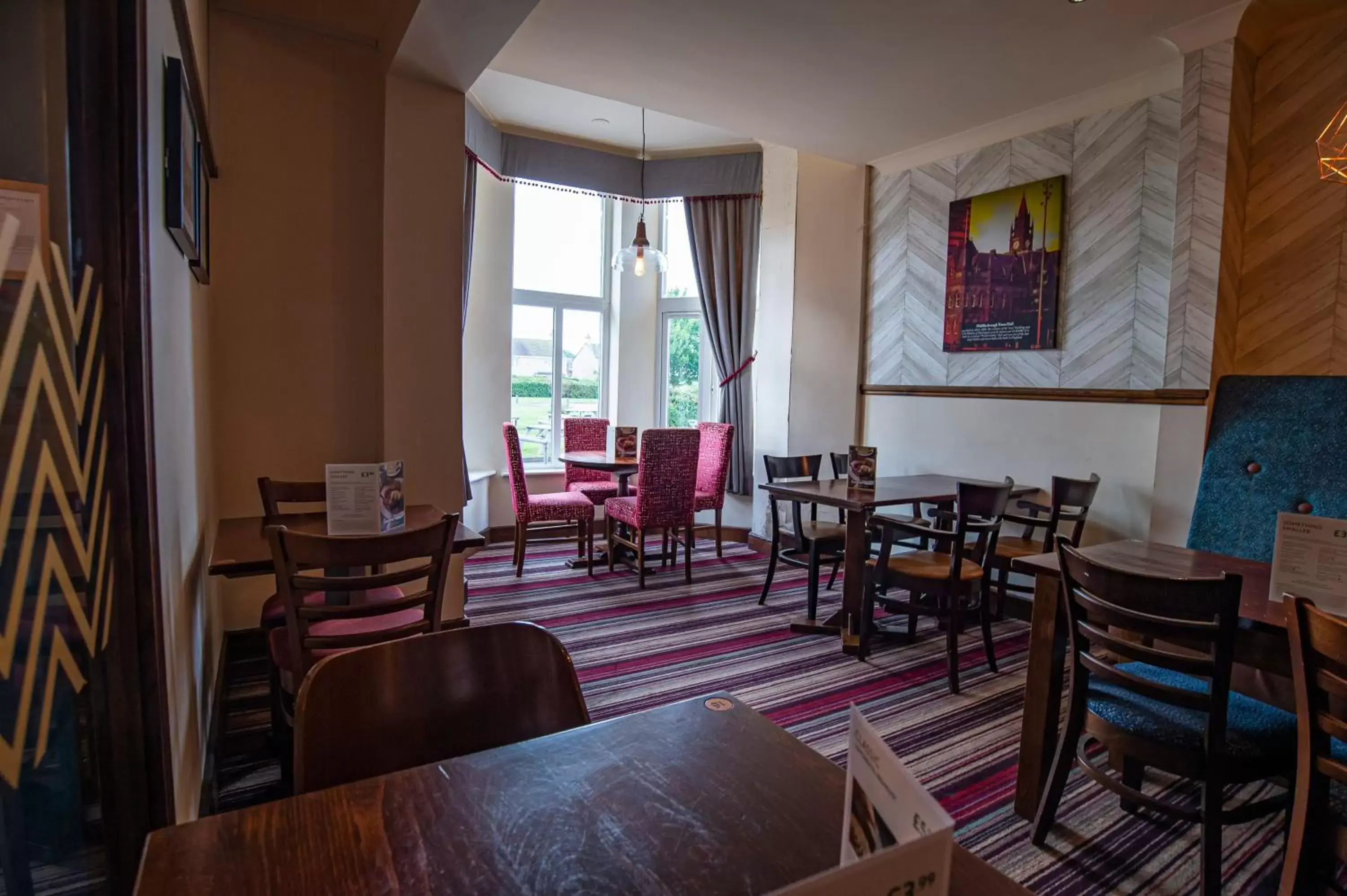 Restaurant/Places to Eat in Highfield Hotel