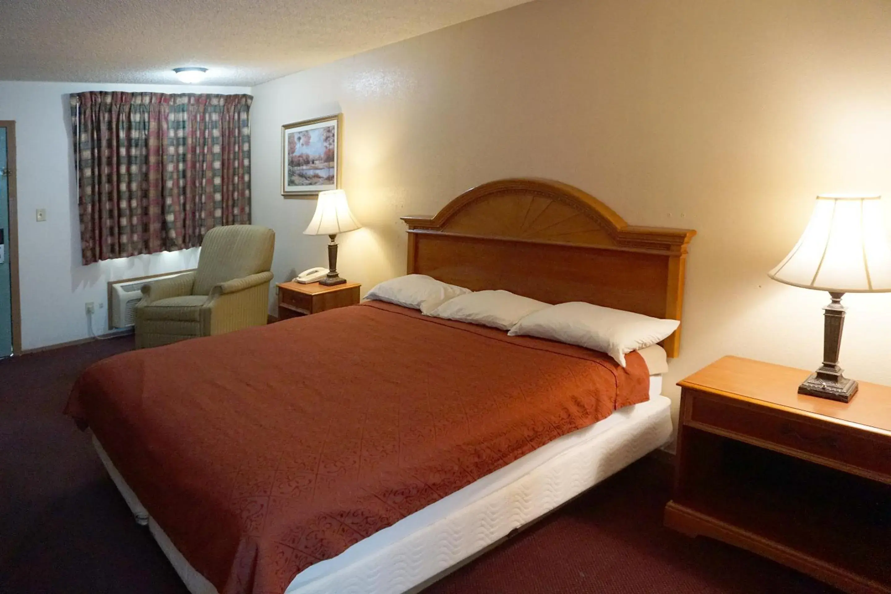 Bedroom, Bed in OYO Hotel Altus N Main St