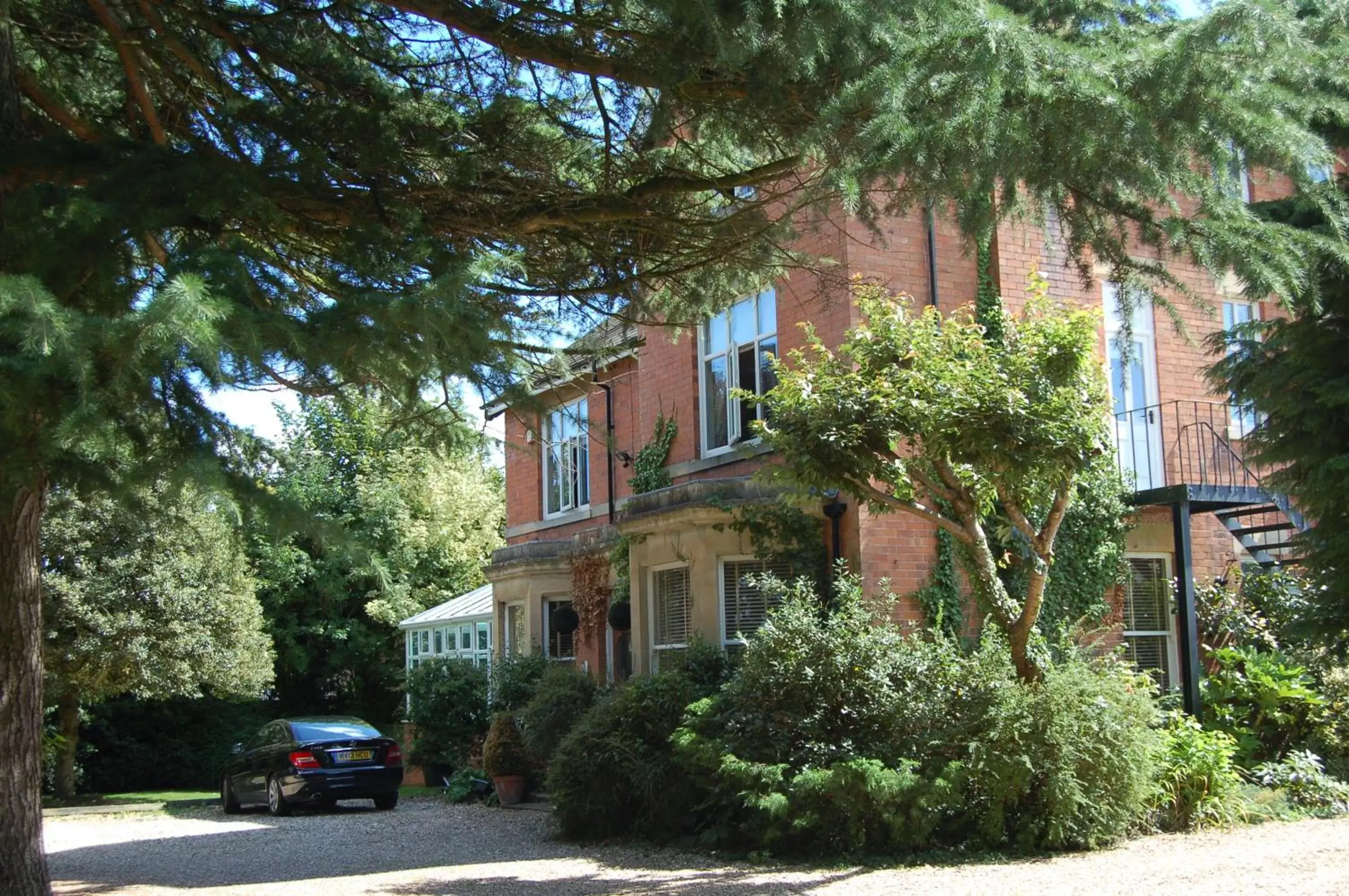 Property Building in Treherne House & The Malvern Retreat
