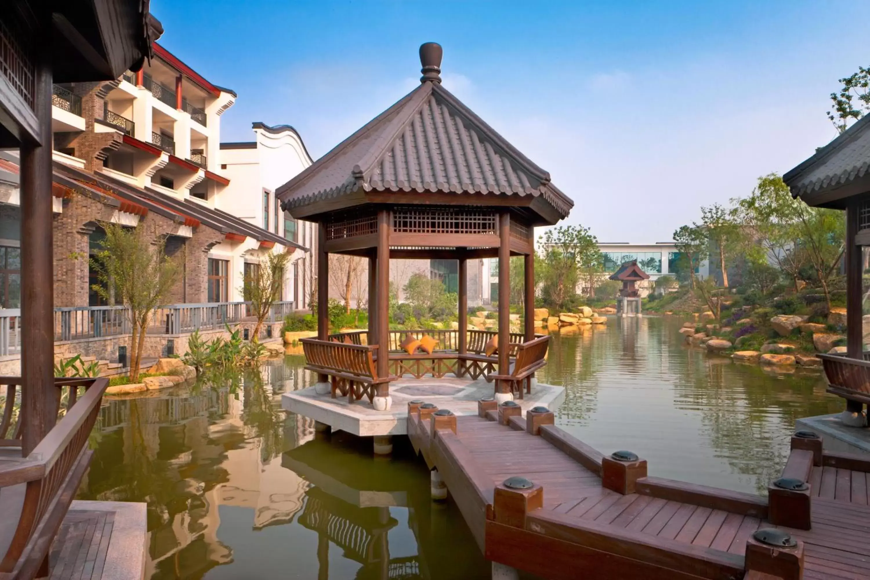 Property building in Sheraton Grand Hangzhou Wetland Park Resort