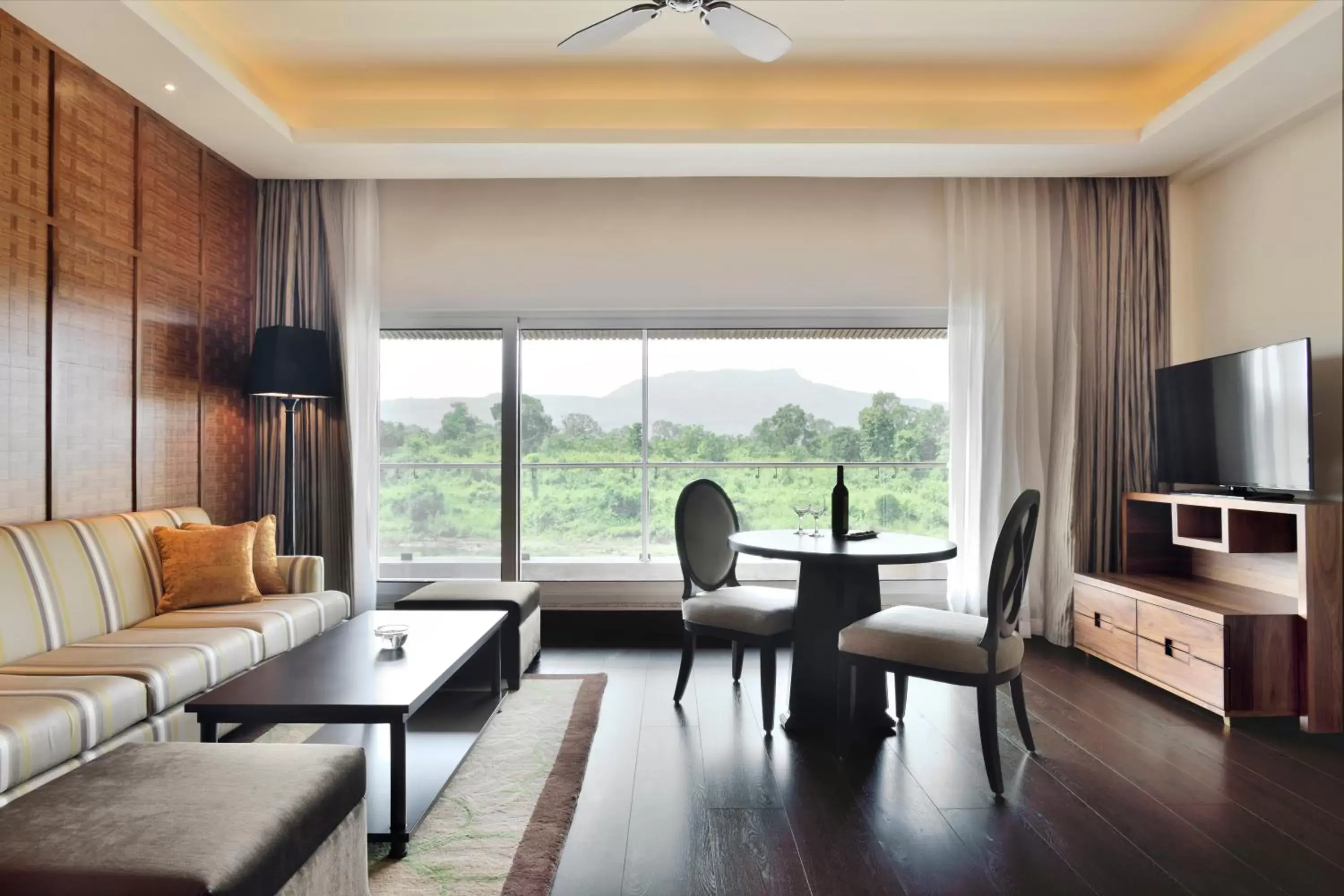 Living room, Seating Area in Radisson Blu Plaza Resort & Convention Centre Karjat