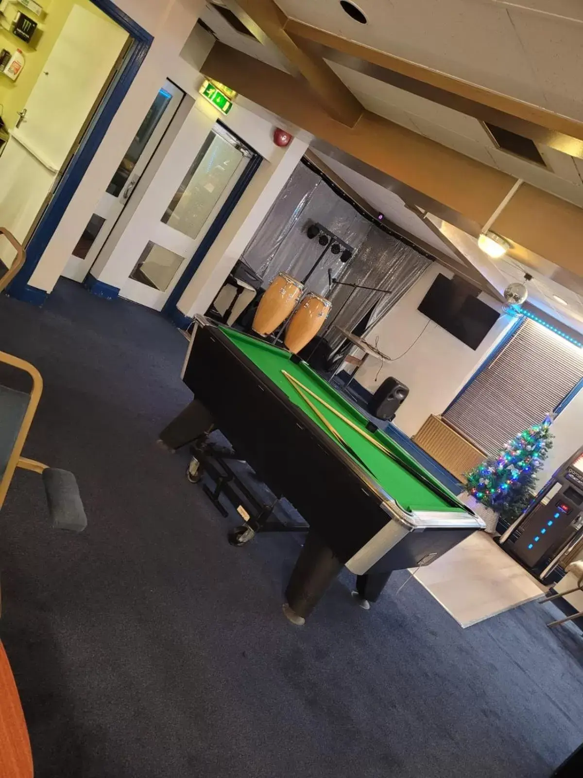 Lounge or bar, Billiards in The Albert Inn Hotel Blackpool