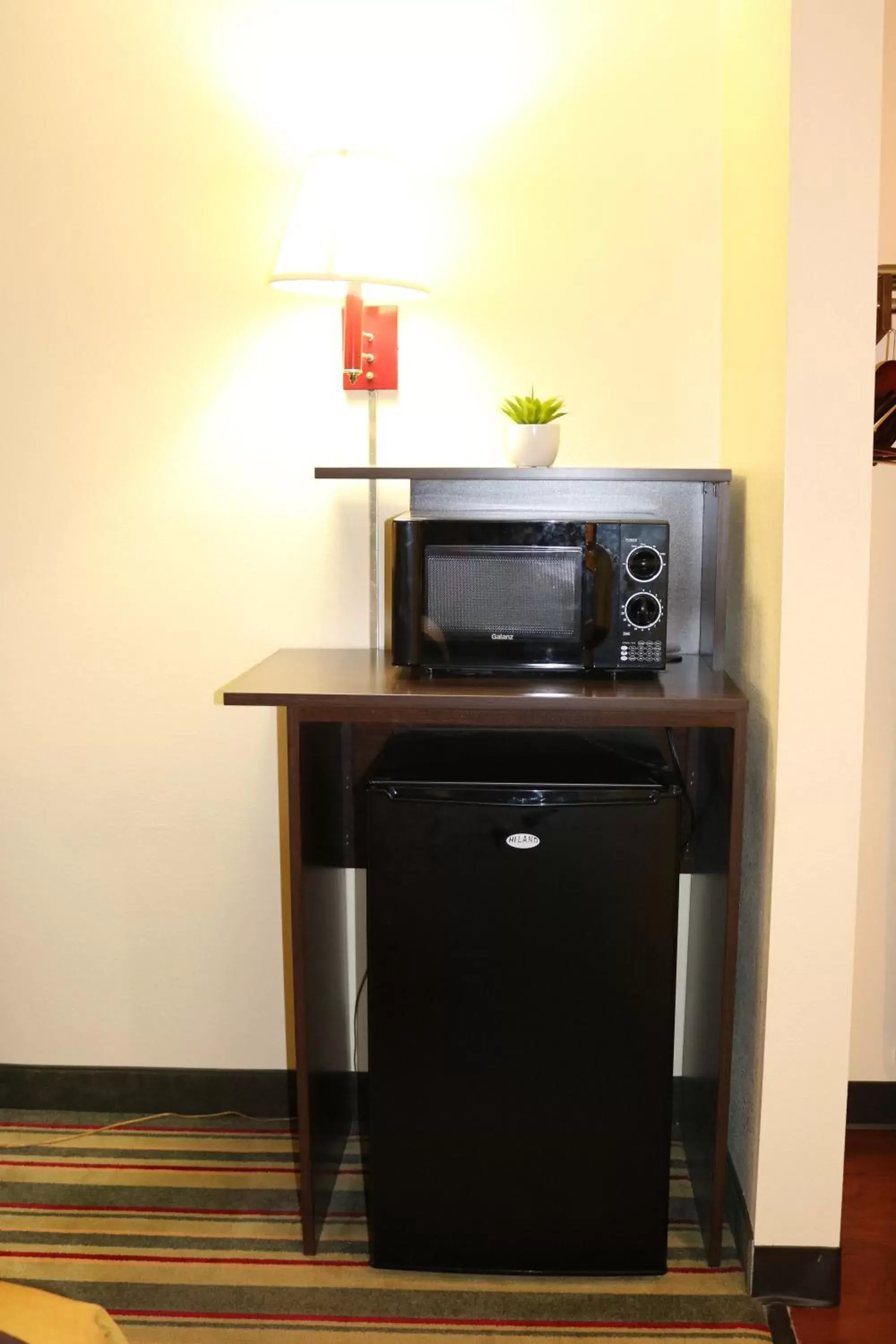 Other, Kitchen/Kitchenette in Super 8 by Wyndham Dublin