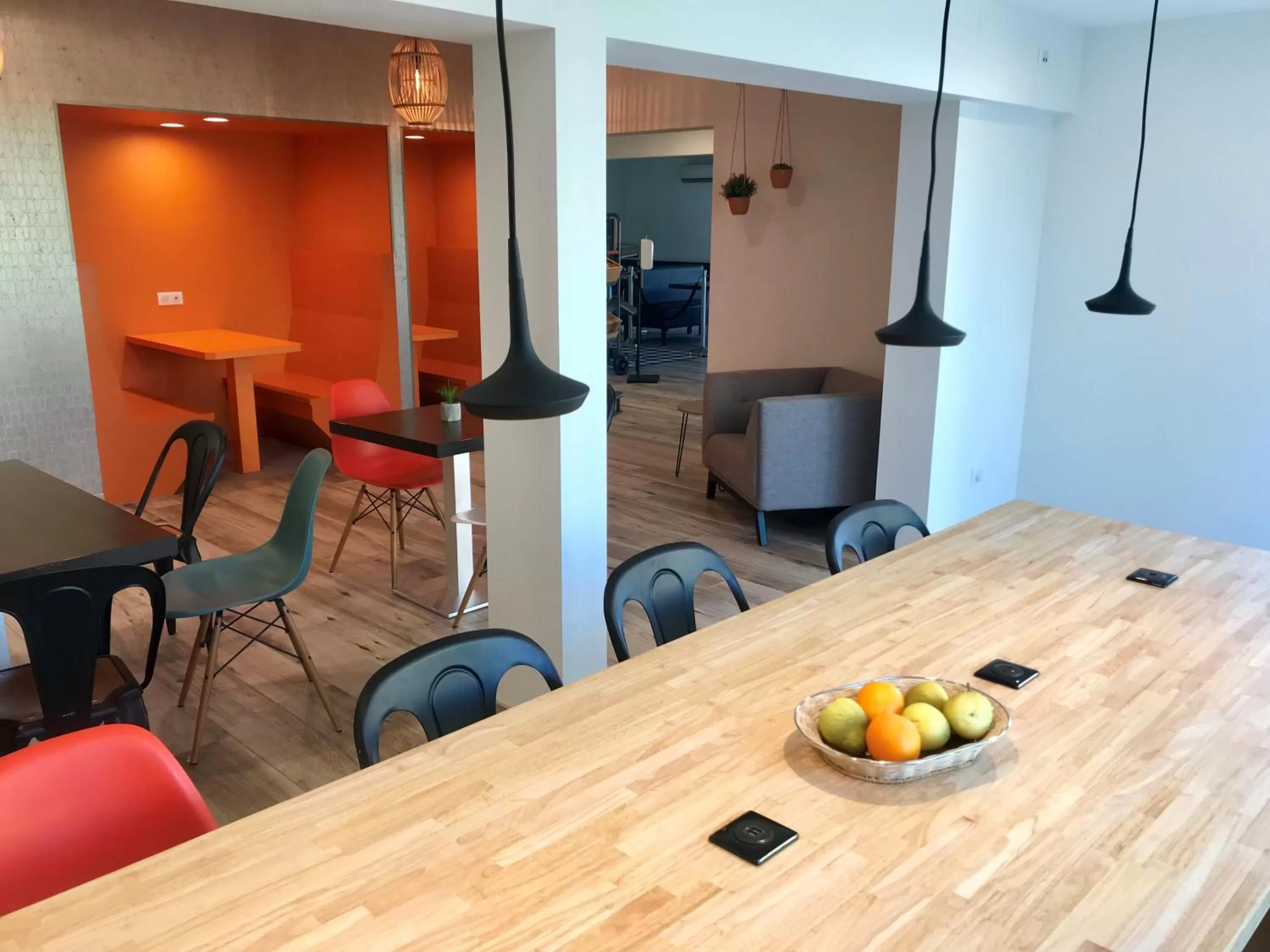 Lounge or bar in ibis Haguenau Strasbourg Nord