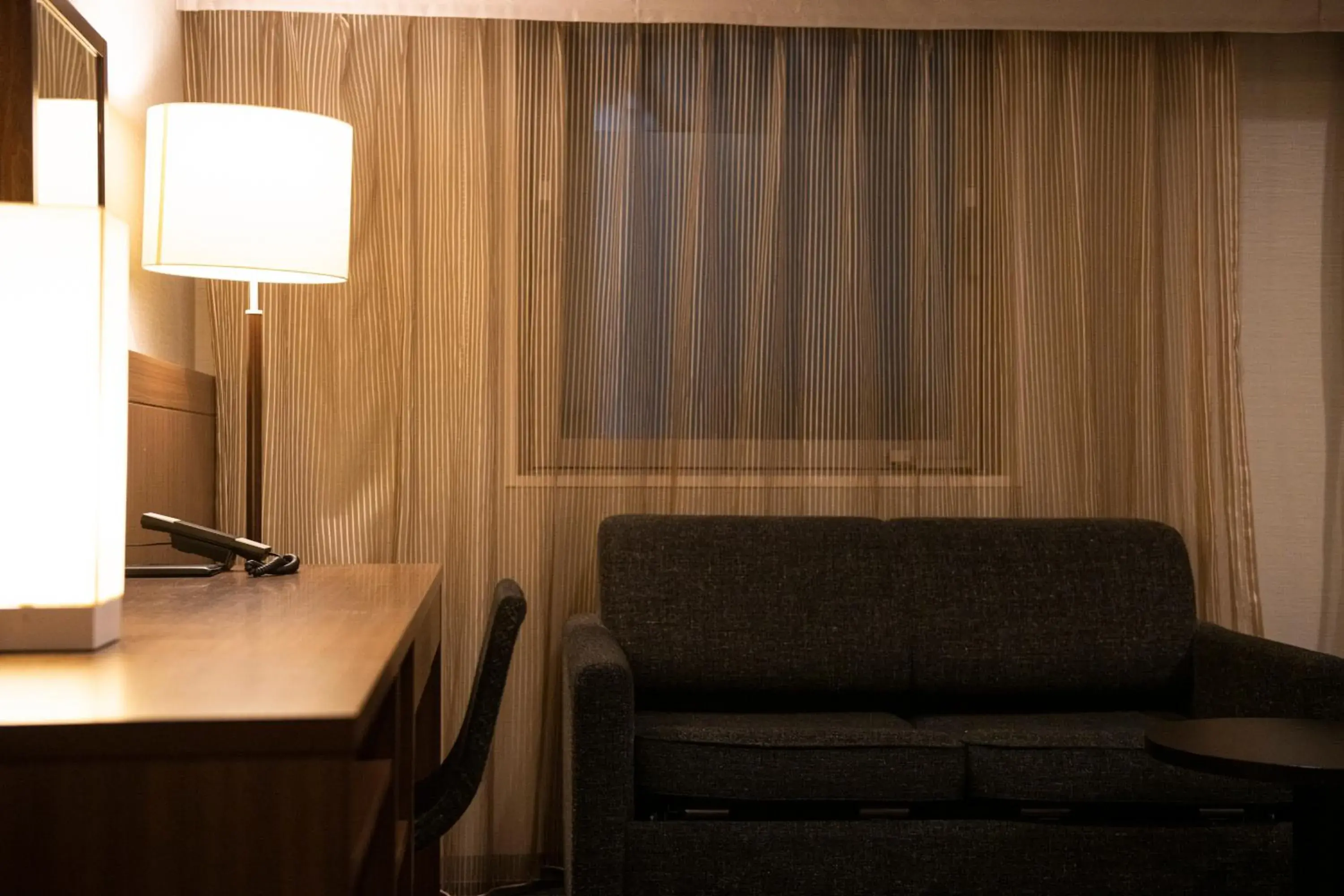 Photo of the whole room, Seating Area in KOKO HOTEL Ginza-1chome