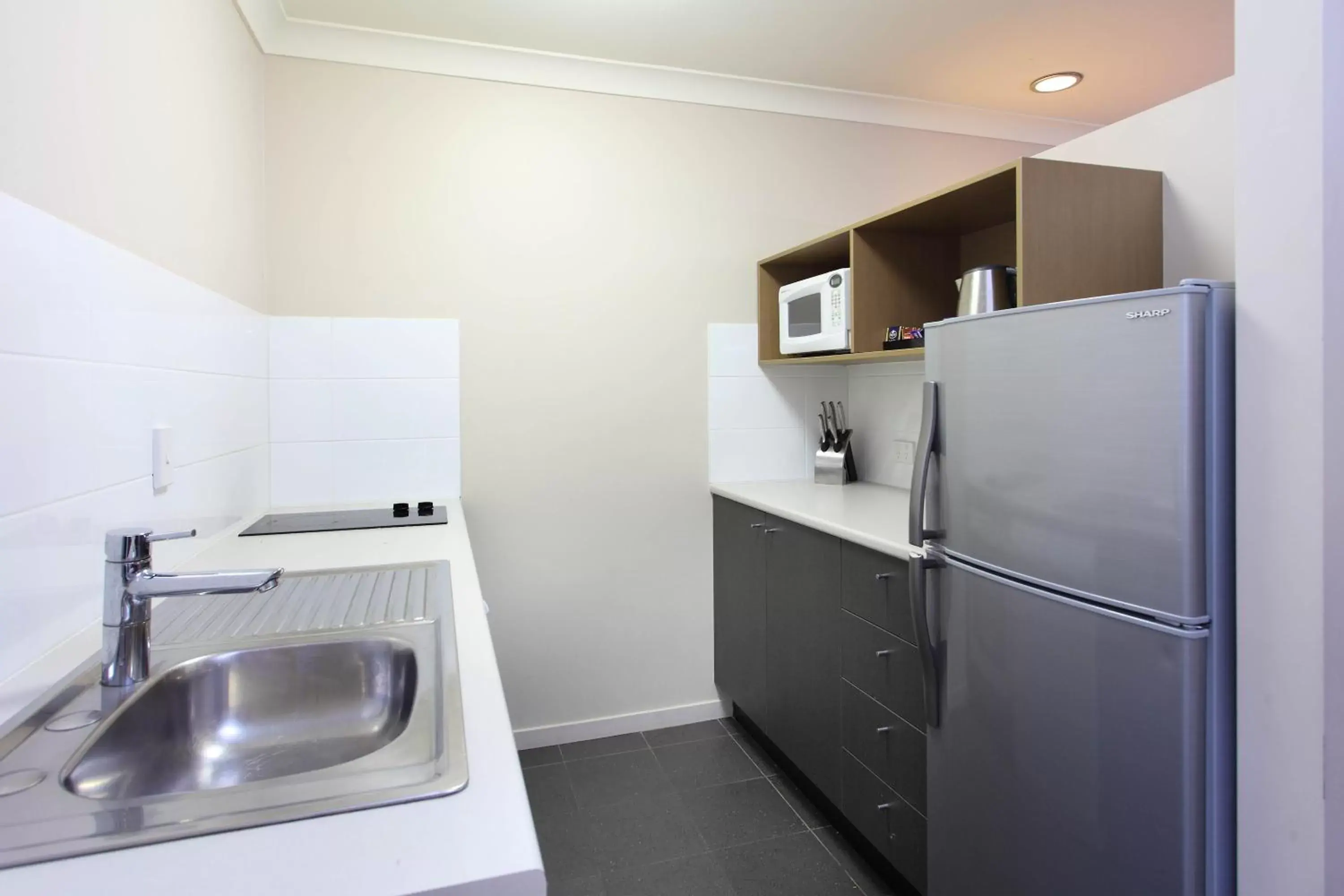 Kitchen or kitchenette, Kitchen/Kitchenette in Brisbane International Virginia