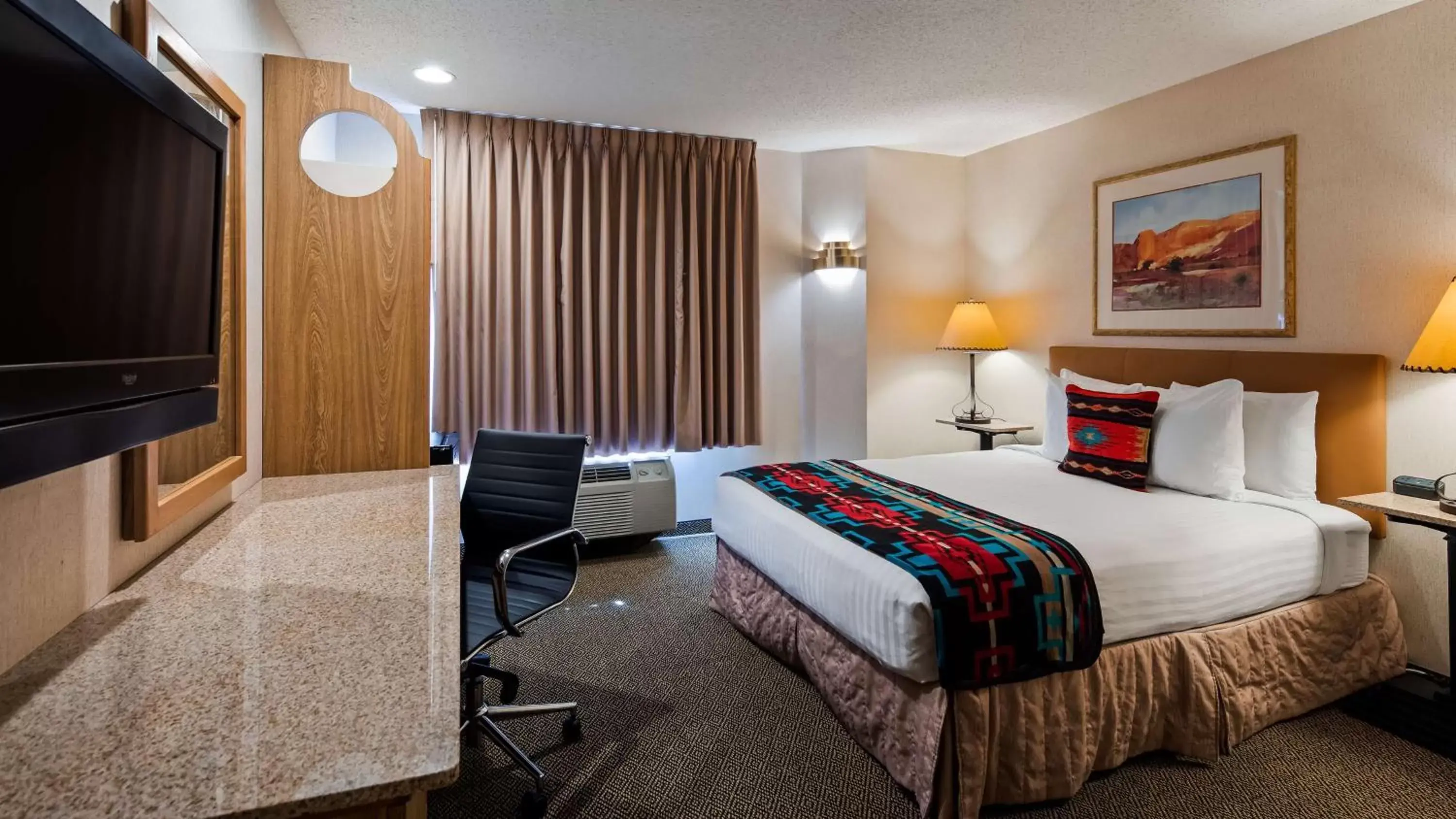 Photo of the whole room, Bed in Inn at Santa Fe, SureStay Collection by Best Western