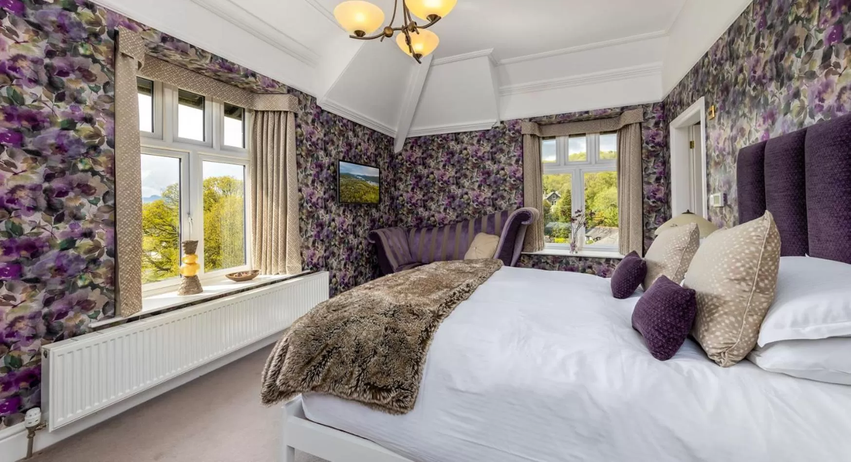 Photo of the whole room, Bed in Applegarth Villa Hotel & Restaurant (Adult Only)