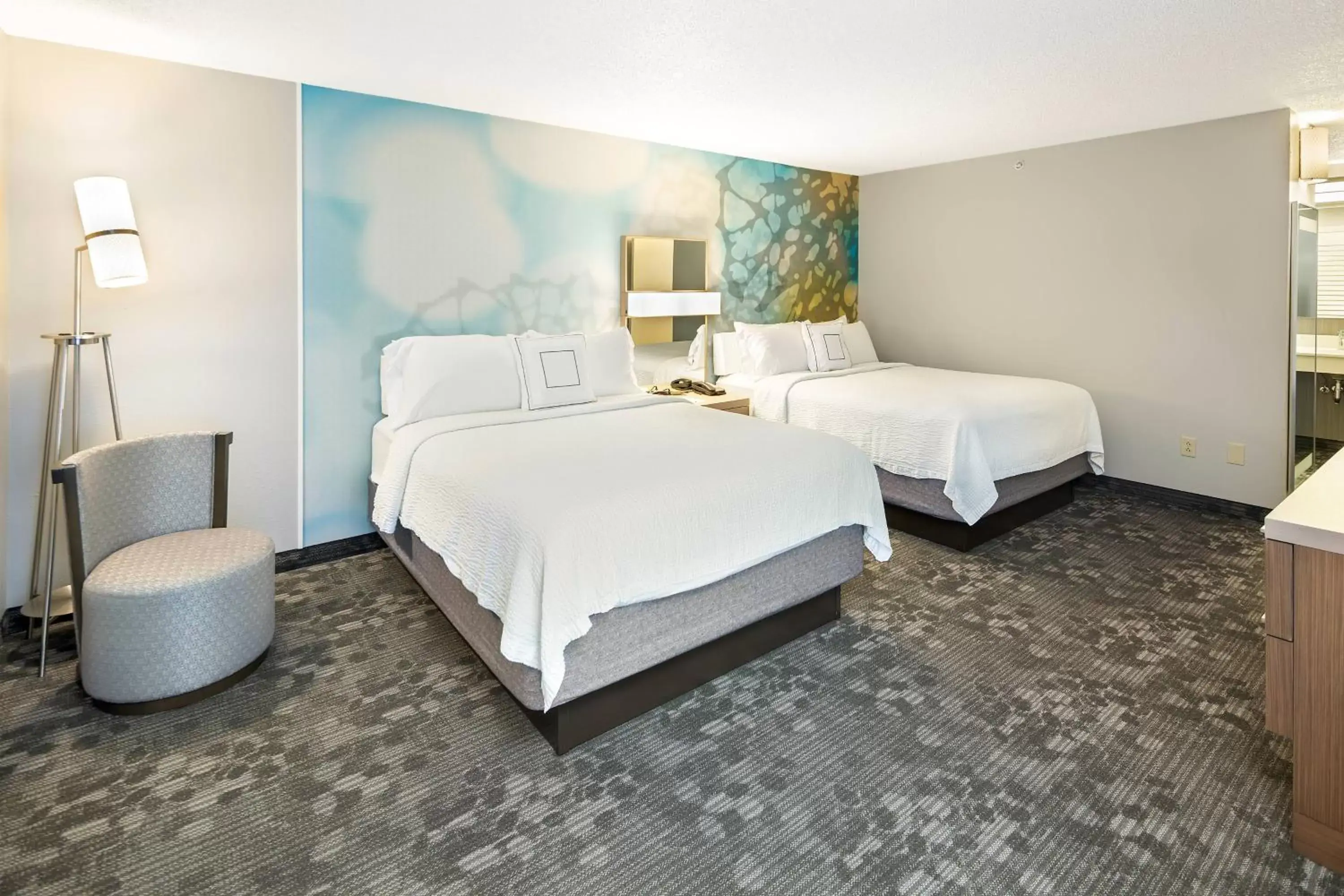 Photo of the whole room, Bed in Courtyard by Marriott Bryan College Station