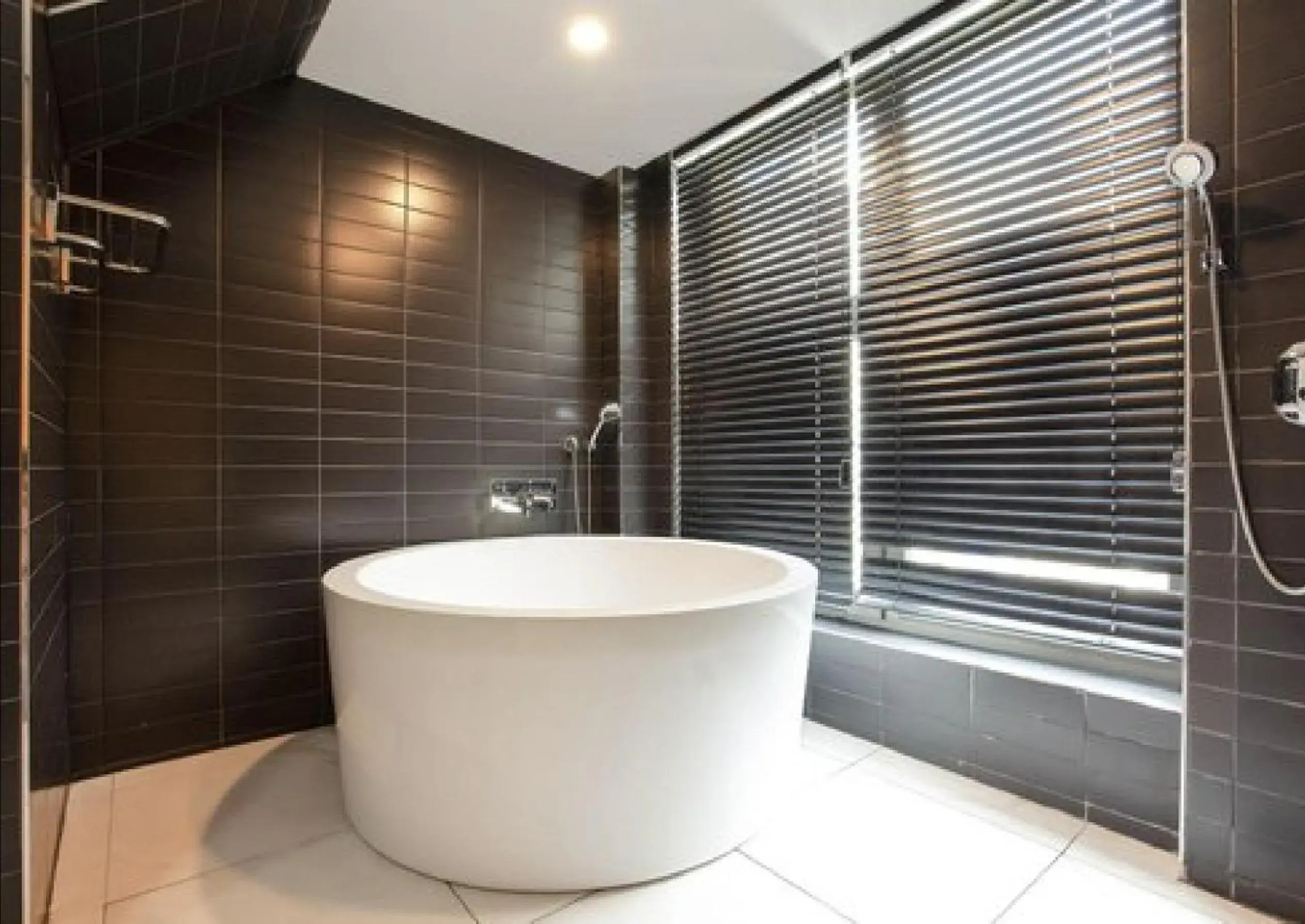 Bathroom in H Avenue Hotel Idae Sinchon