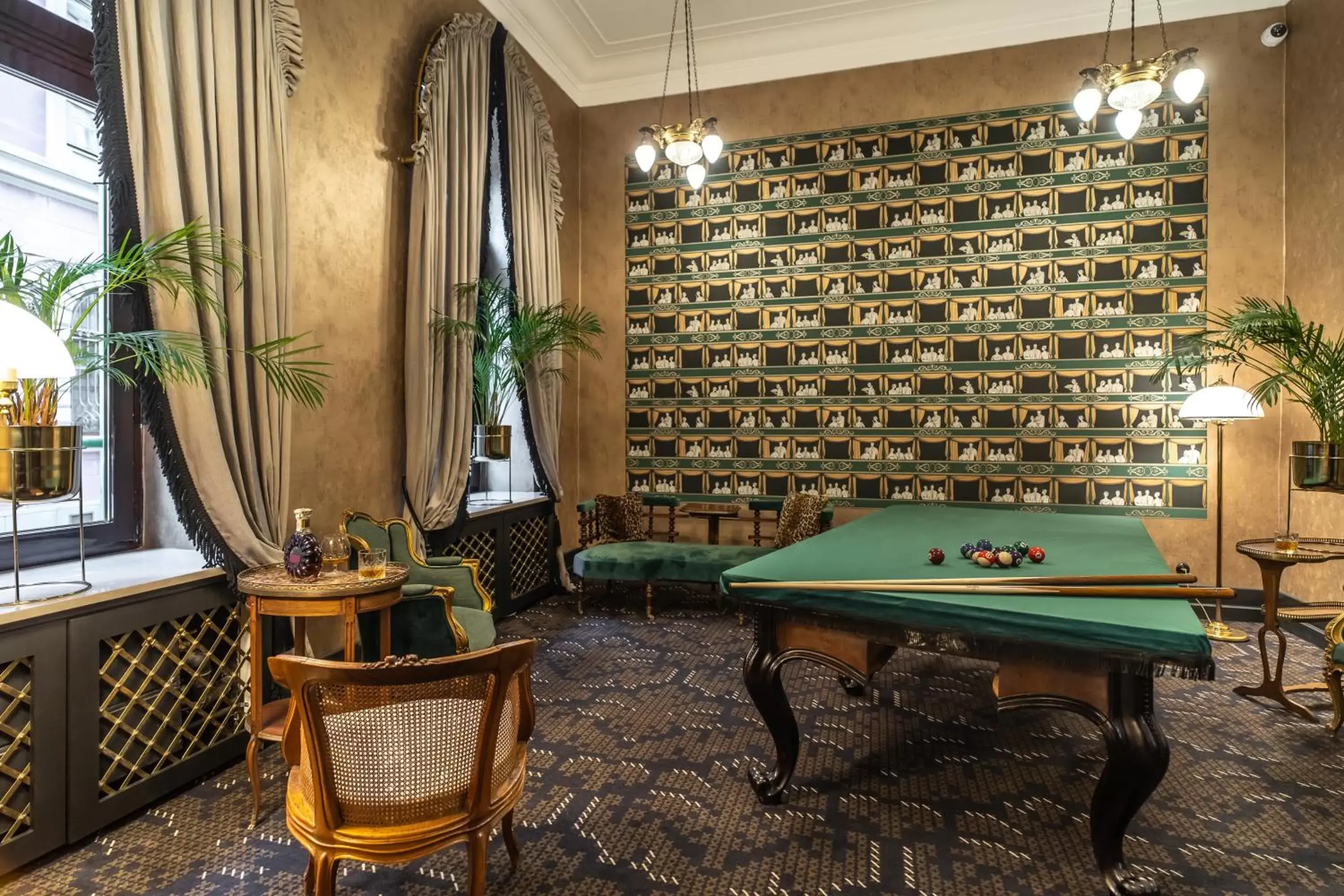 Billiard, Billiards in H15 Hotel Francuski