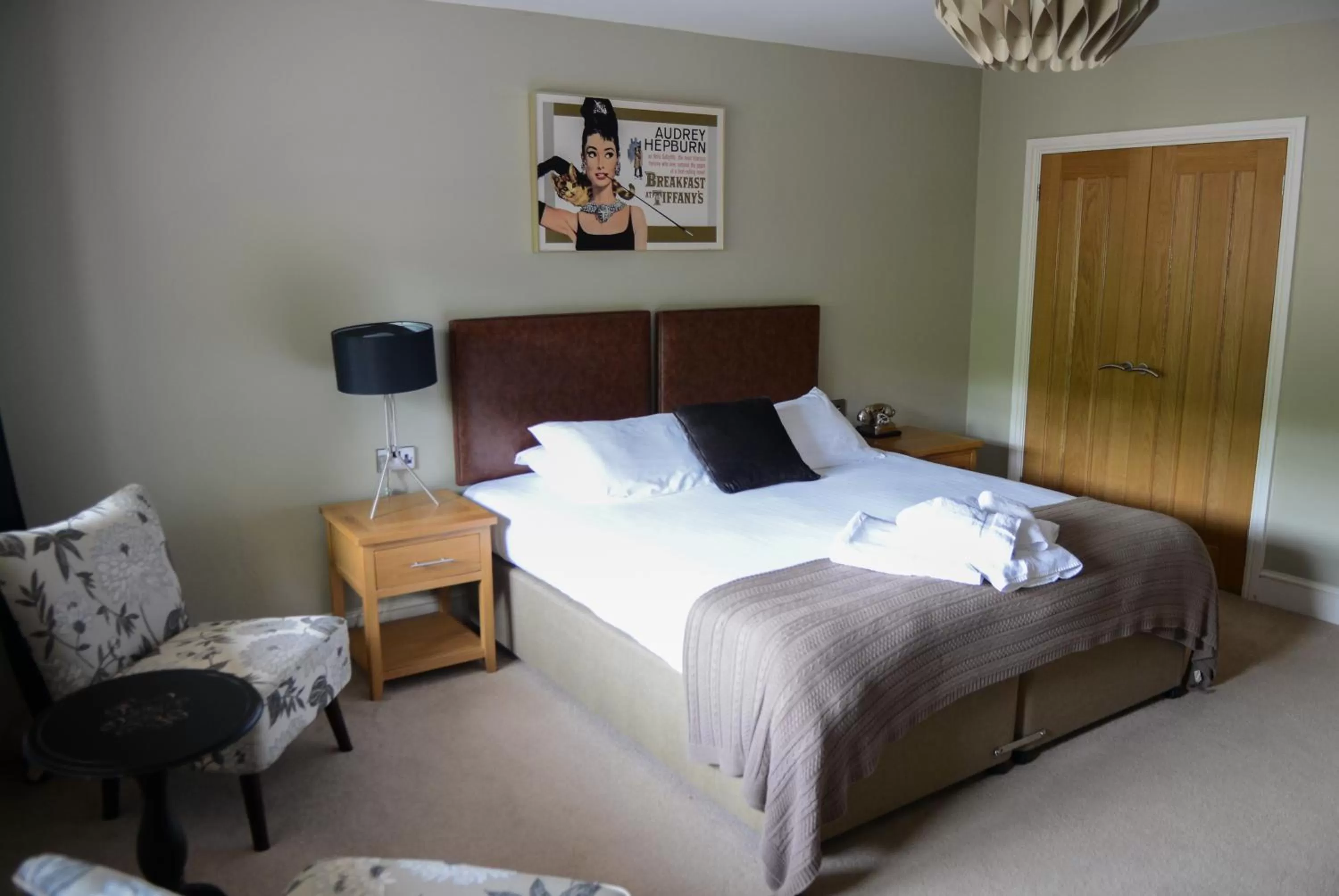 Bedroom, Bed in The Gower Hotel