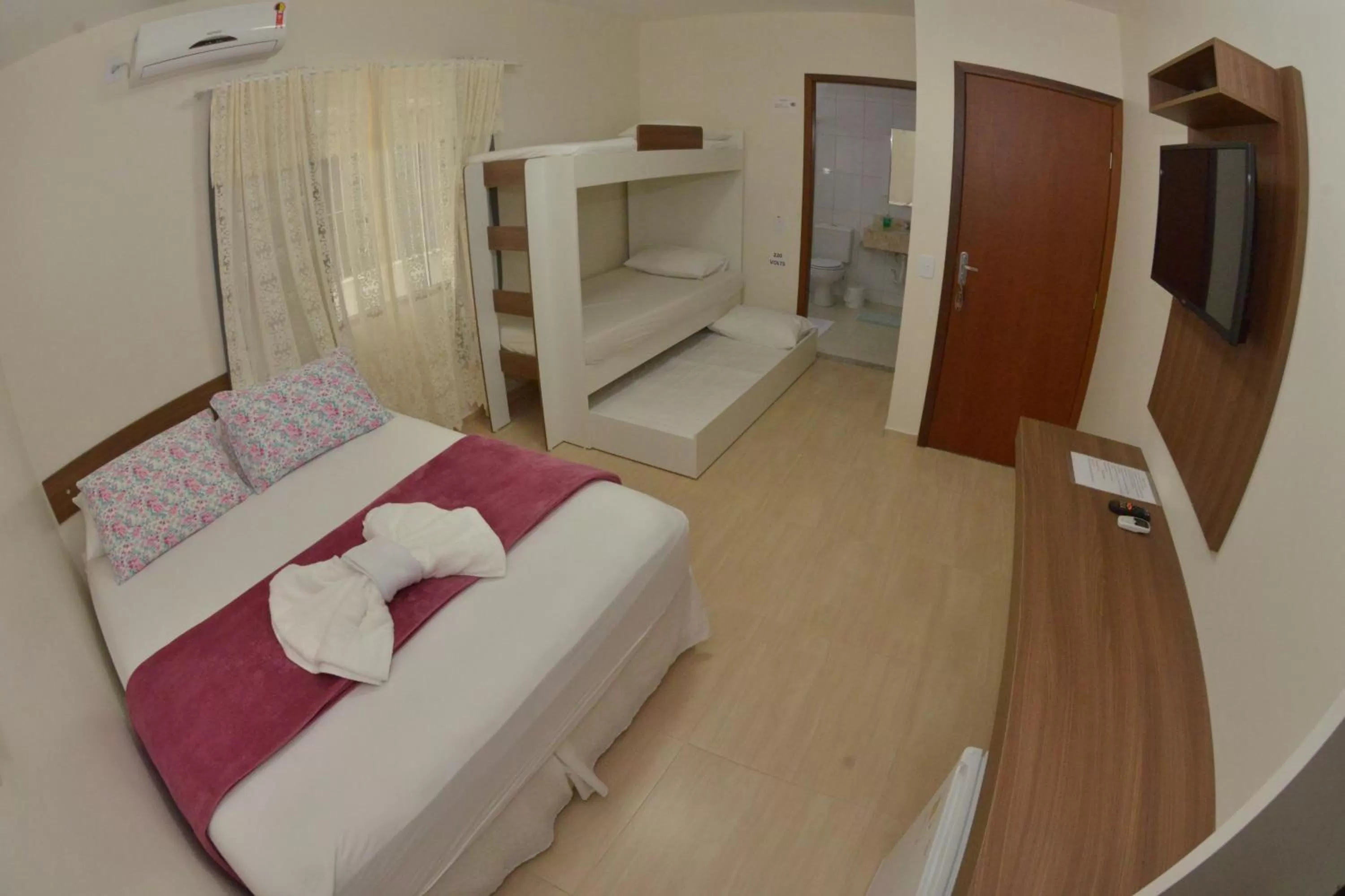 Photo of the whole room, Bed in Pousada Recanto dos Anjos
