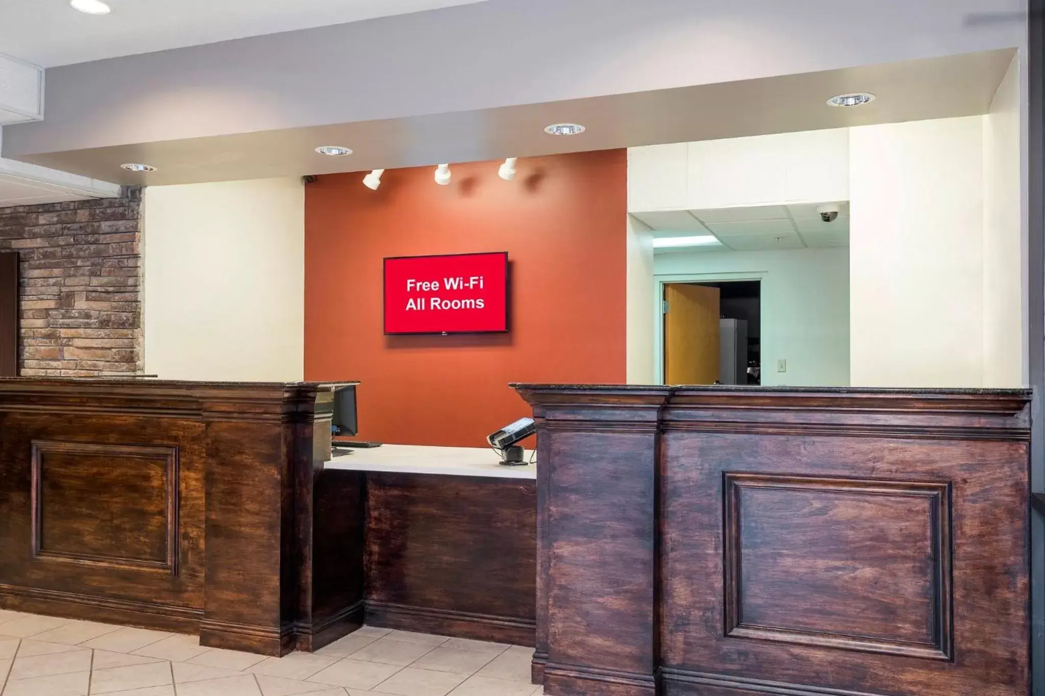 Lobby or reception, Lobby/Reception in Red Roof Inn & Suites Biloxi-Ocean Springs
