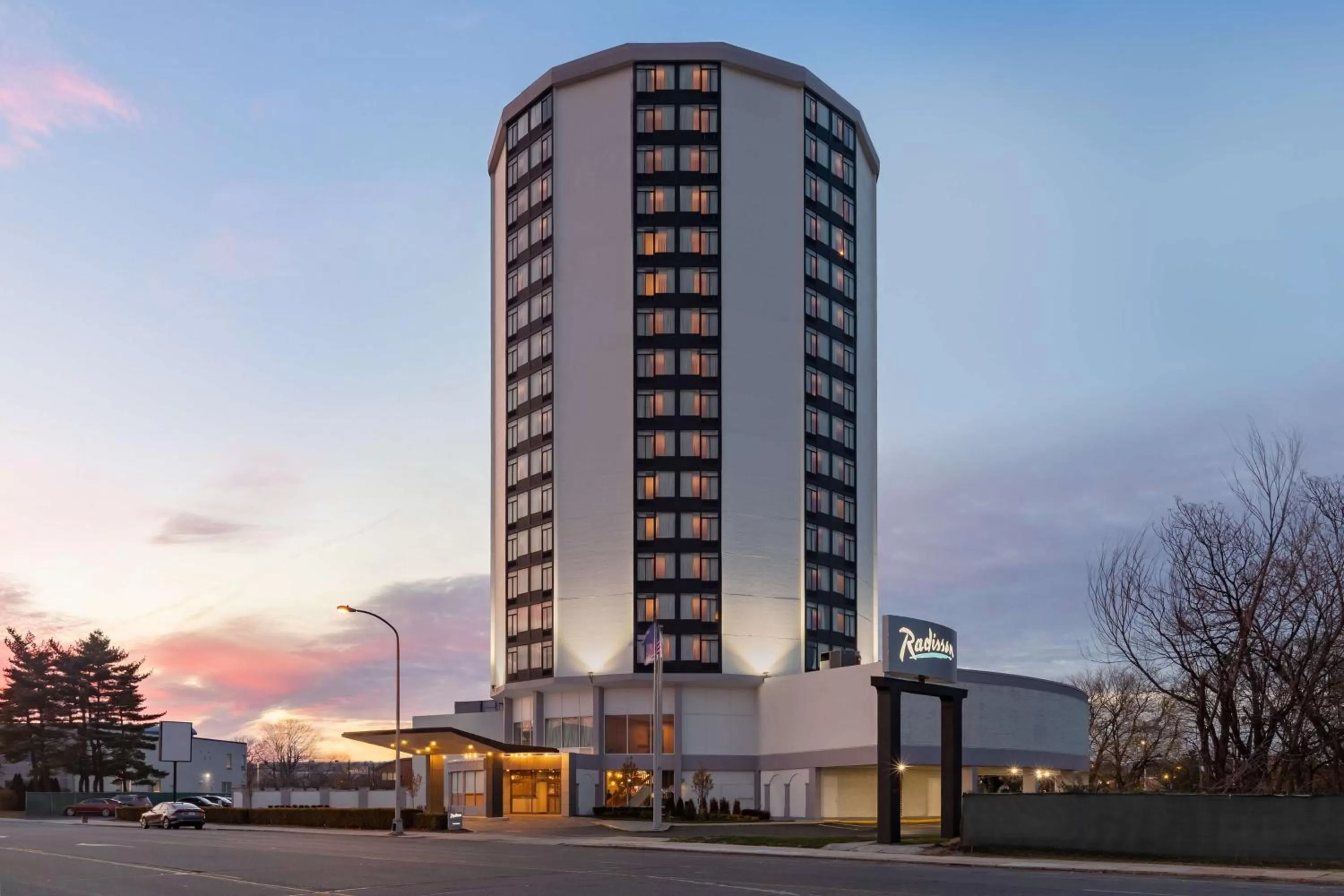 Holiday Inn Philadelphia Arpt-Stadium Area by IHG