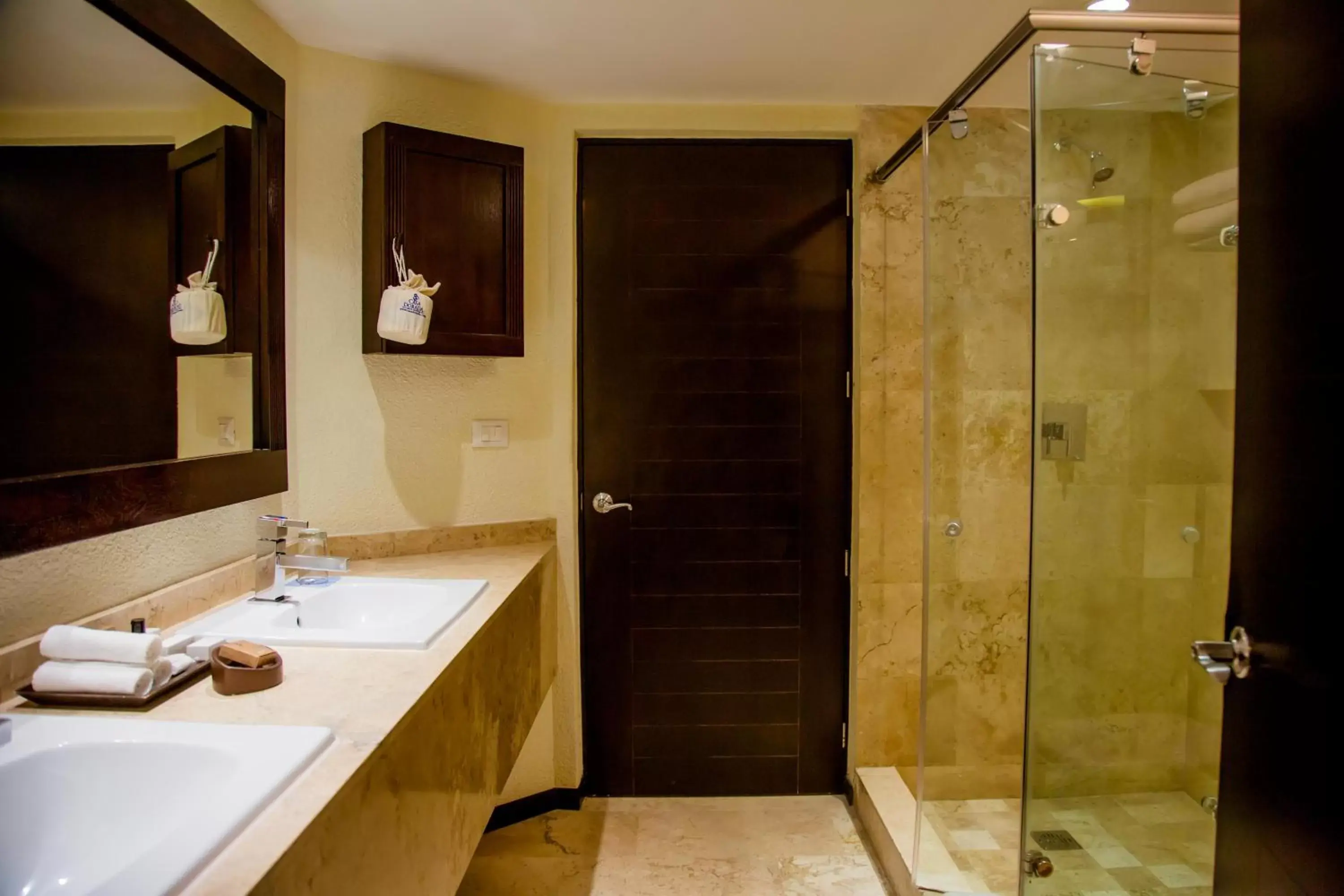 Bathroom in Casa Dorada Los Cabos Resort & Spa