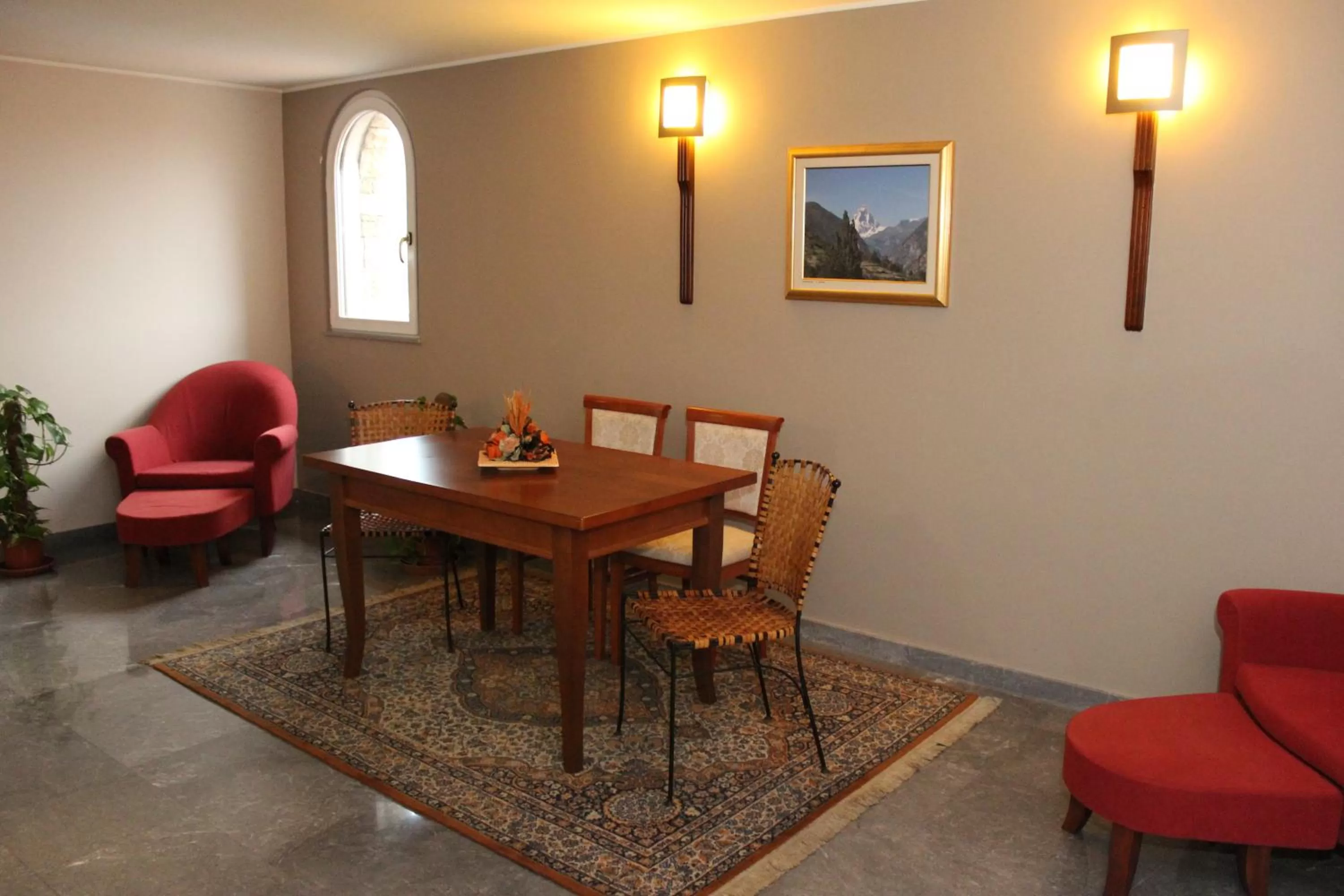 Seating area in Scia' On Martin