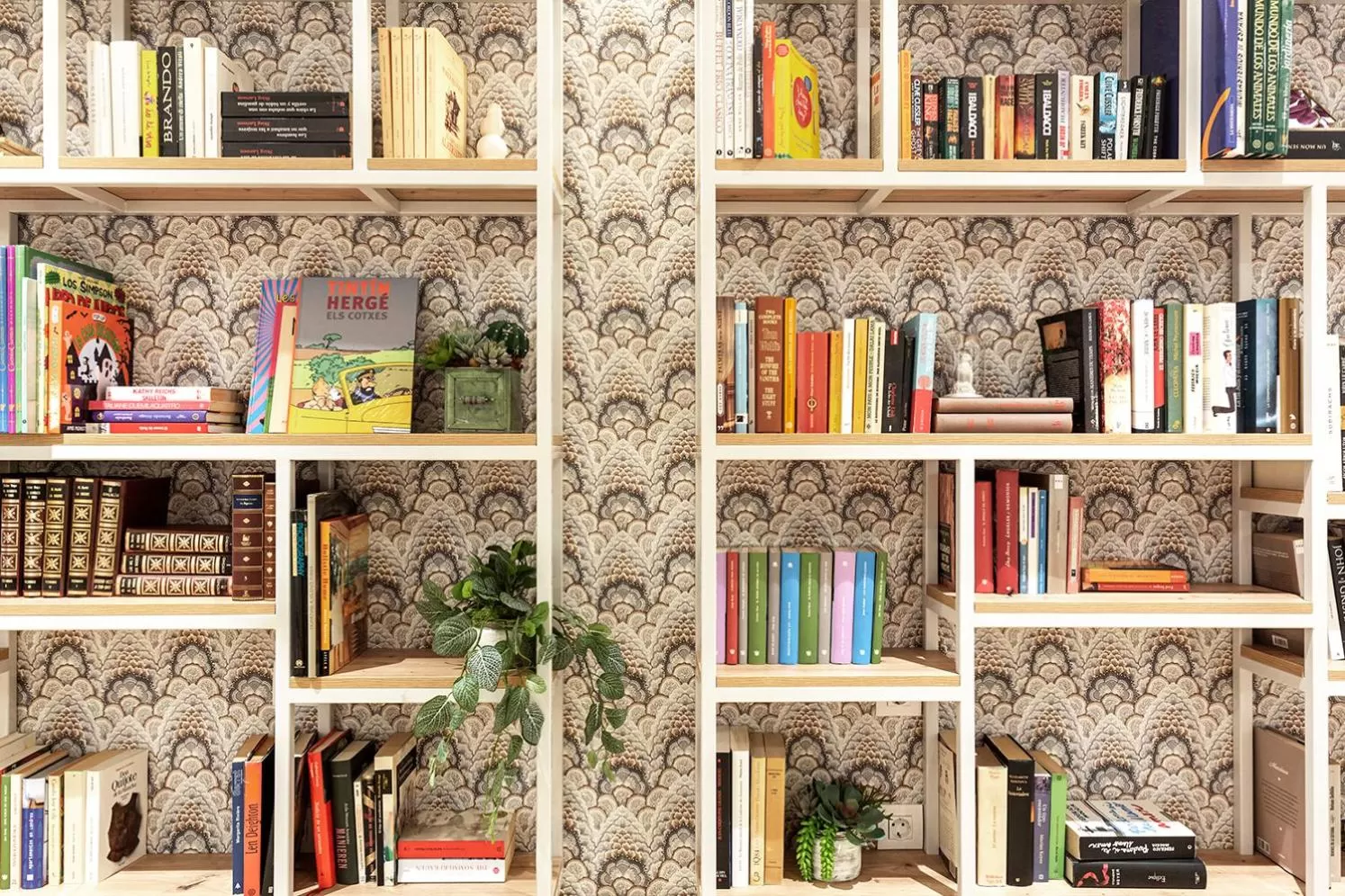 Library in Weflating City Center