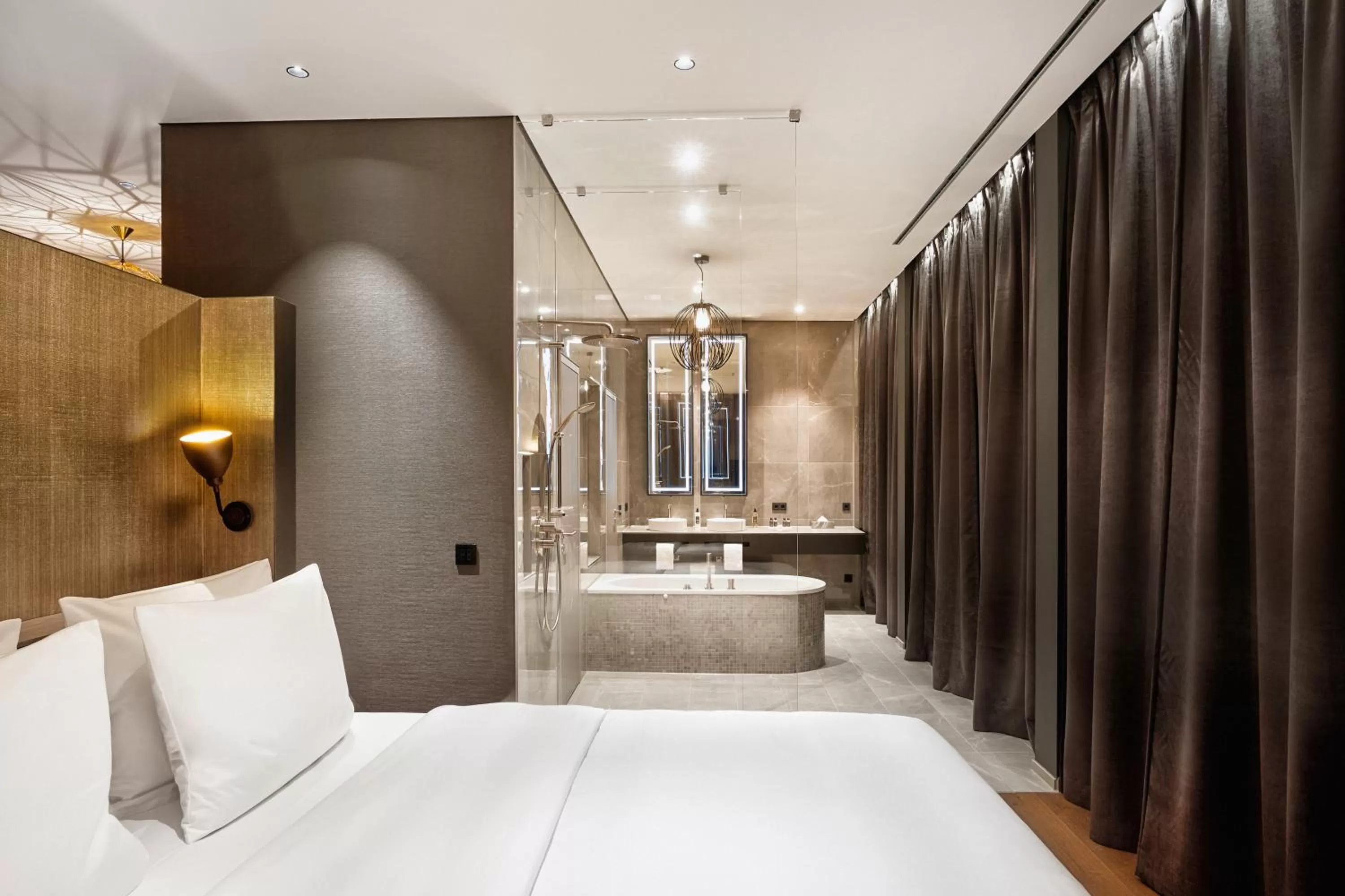 Bed in HYPERION Hotel Leipzig