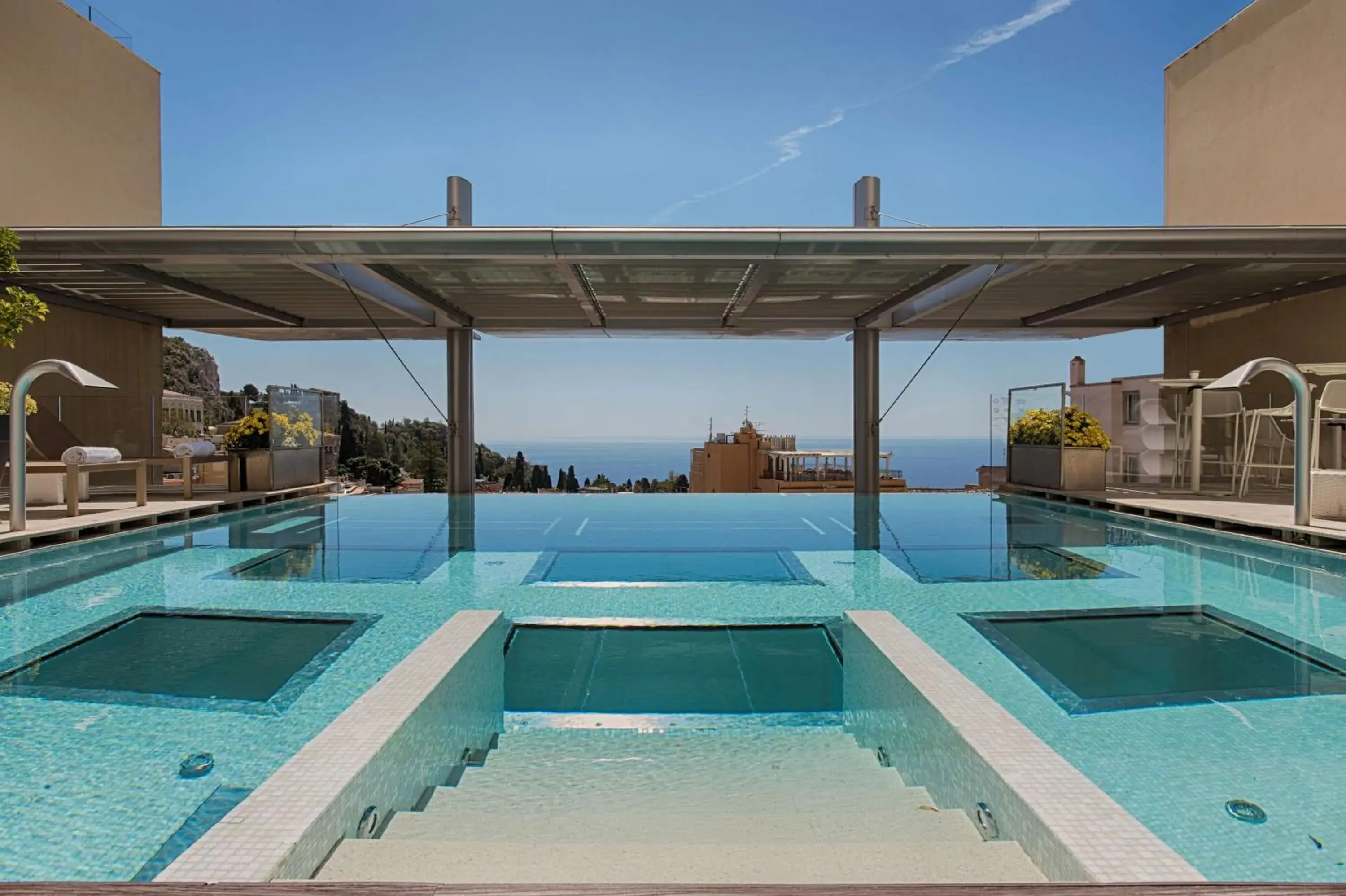 Pool view, Swimming Pool in NH Collection Taormina