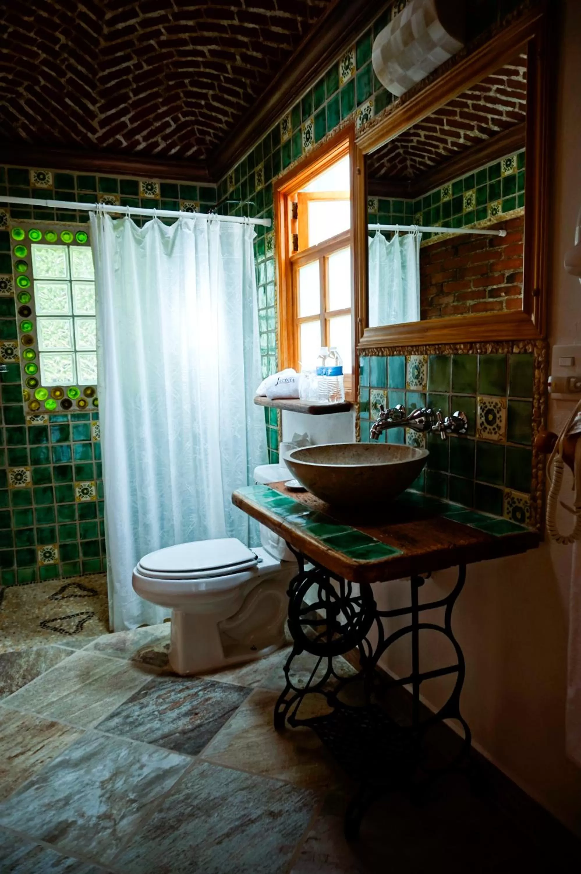 Bathroom in Casa Jacinta Guest House