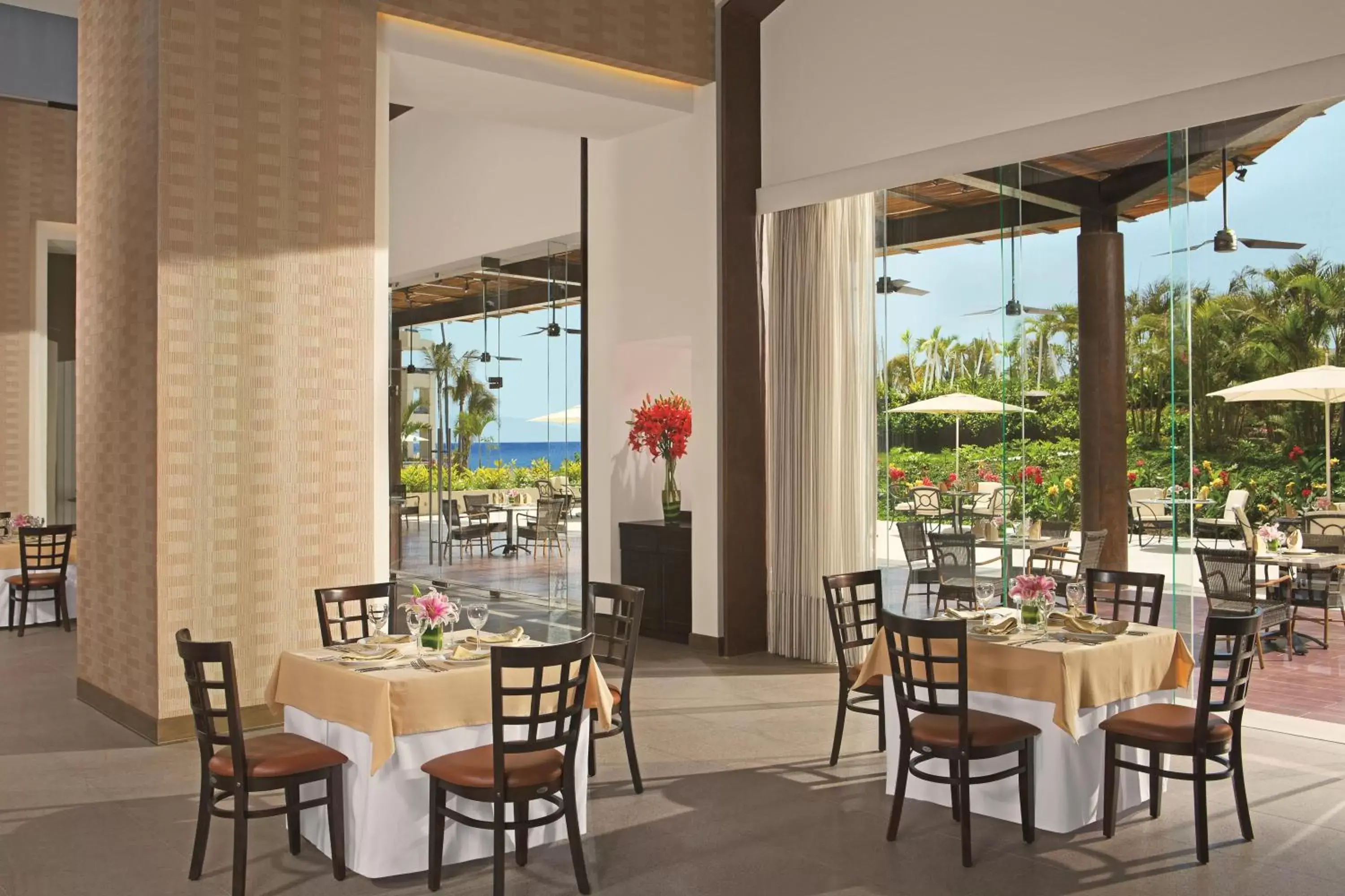 Restaurant/Places to Eat in Secrets Vallarta Bay Resort & SPA - Adults Only