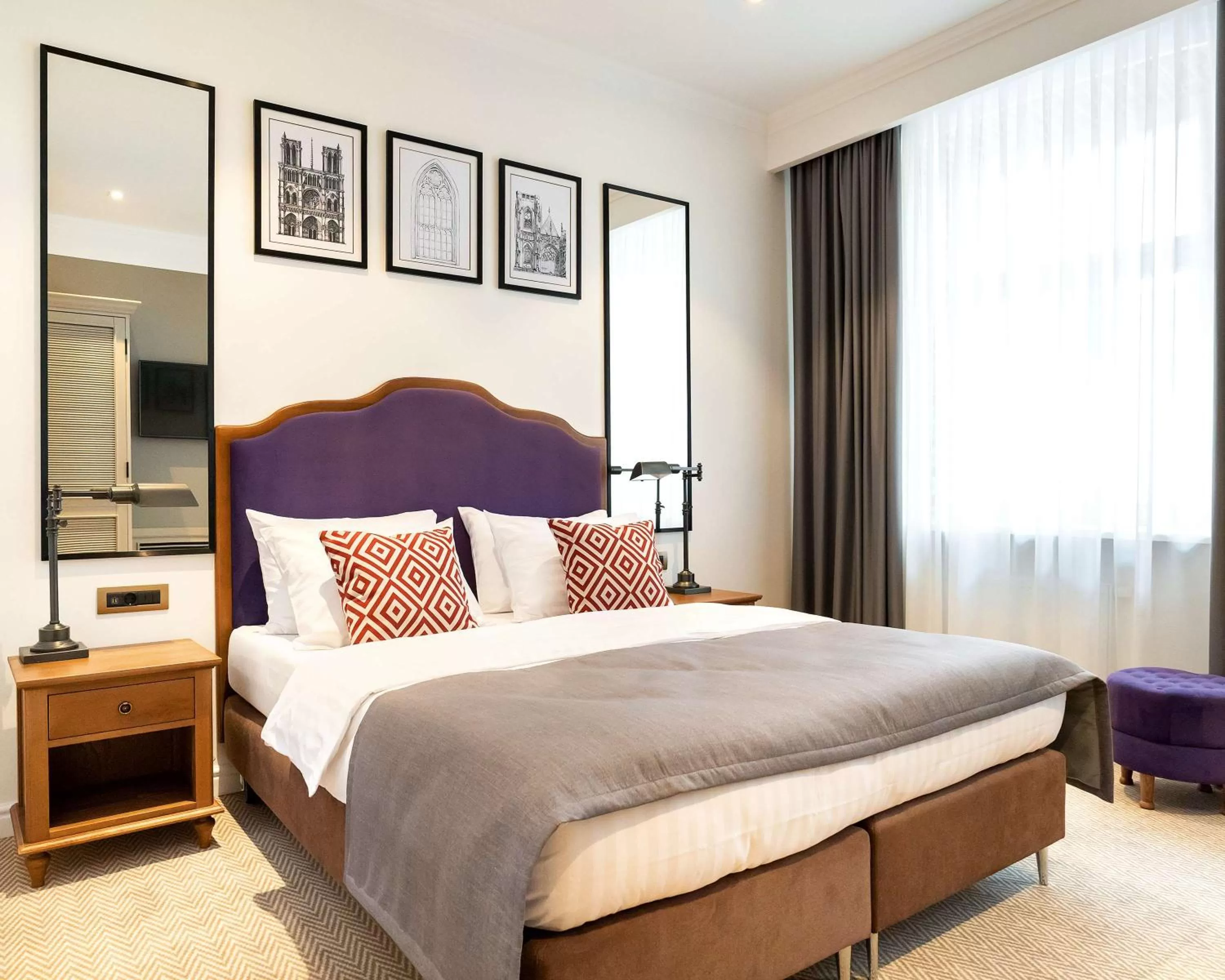 Standard Queen Room - Non-Smoking in Best Western Plus Market Square Lviv