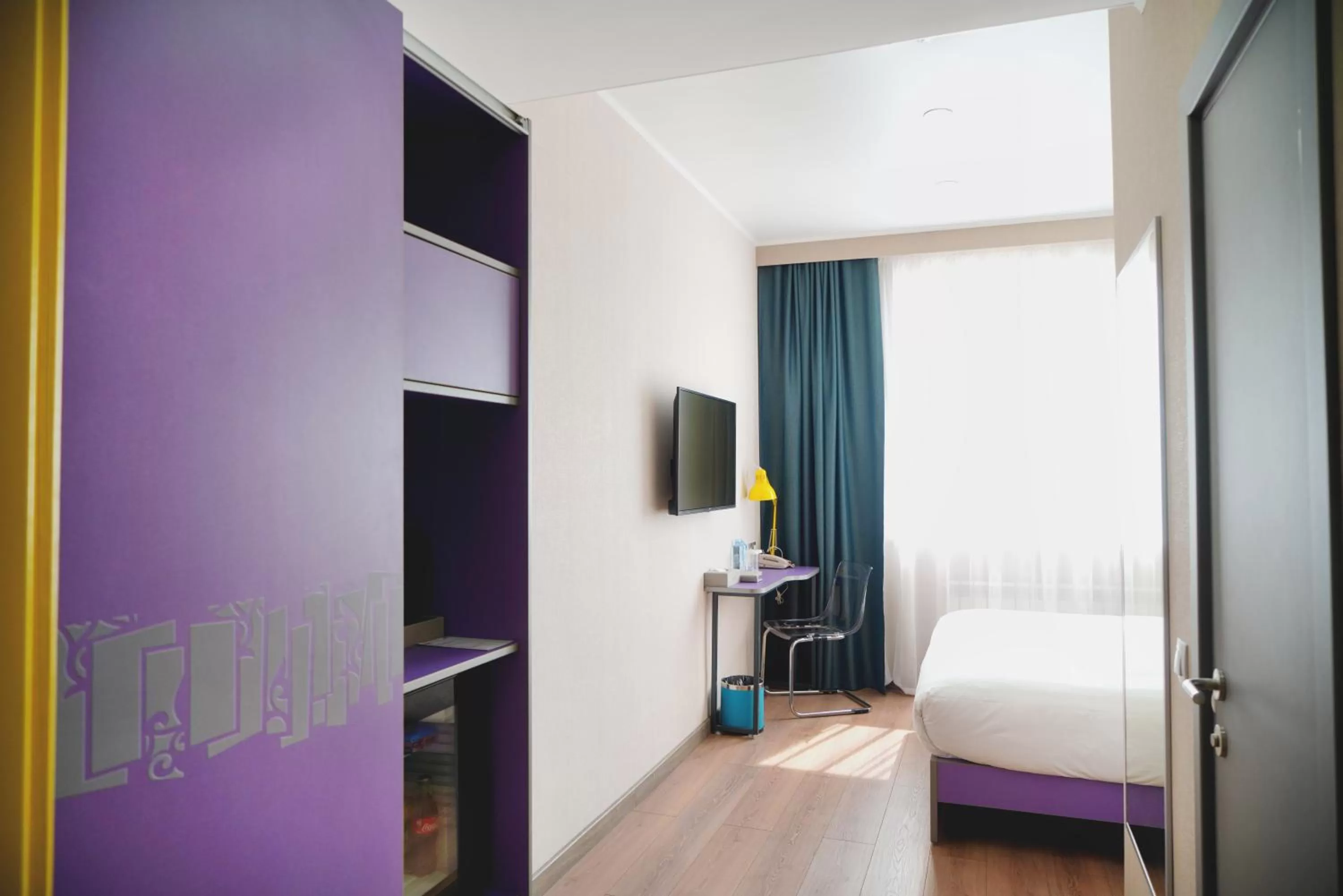 TV/Entertainment Center in City Hotel Shymkent