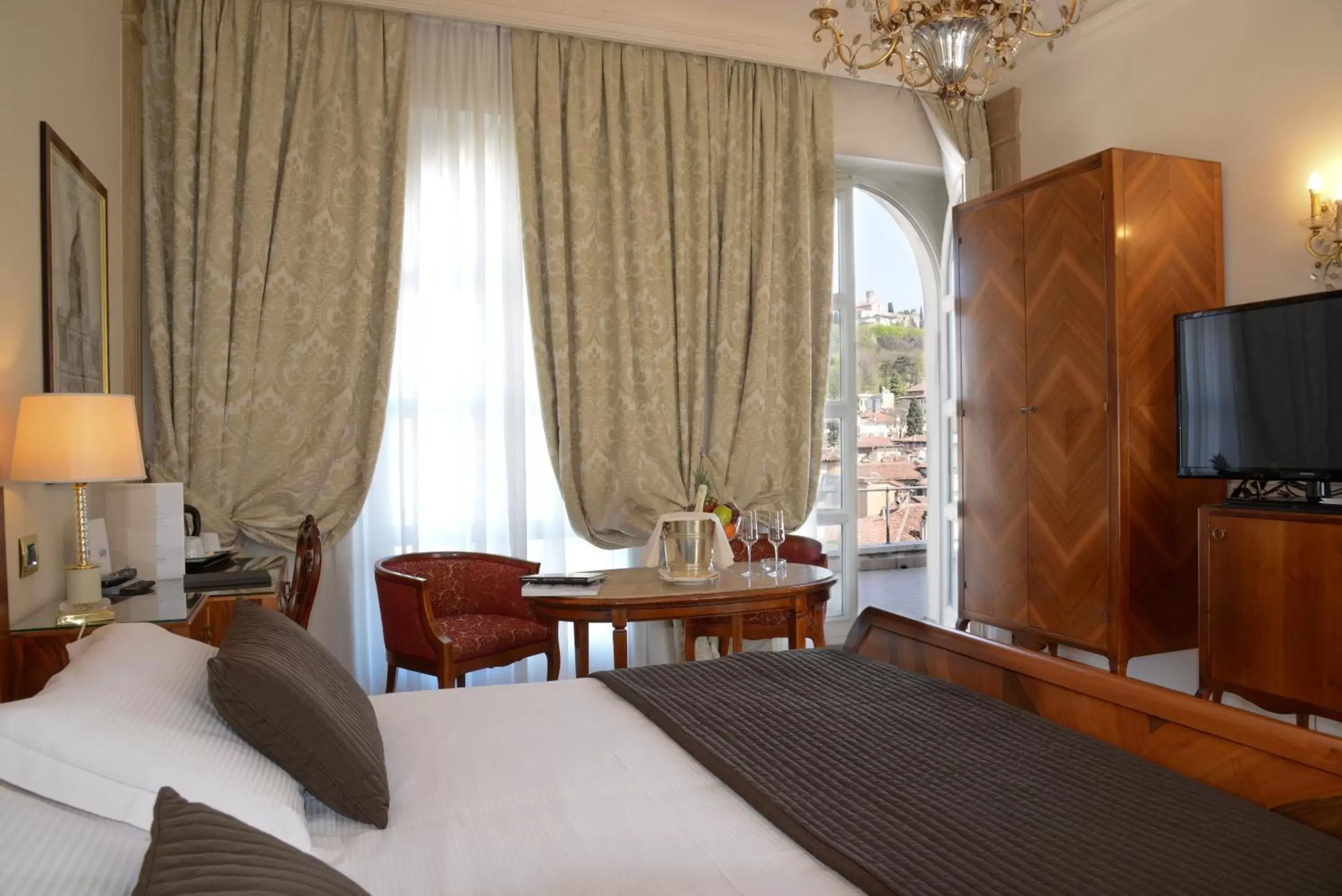 Bedroom in Hotel Vittoria