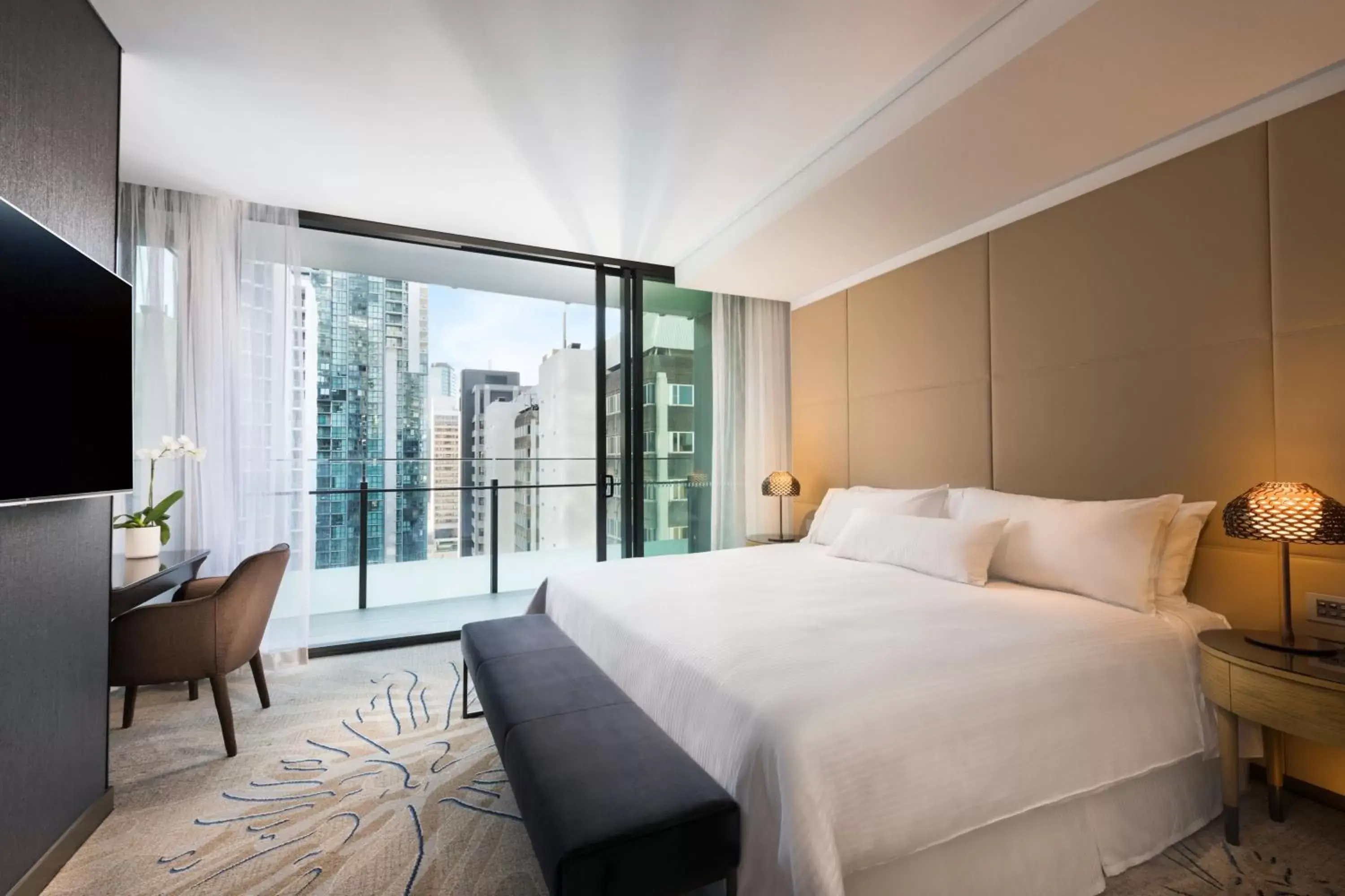 Photo of the whole room, Bed in The Westin Brisbane