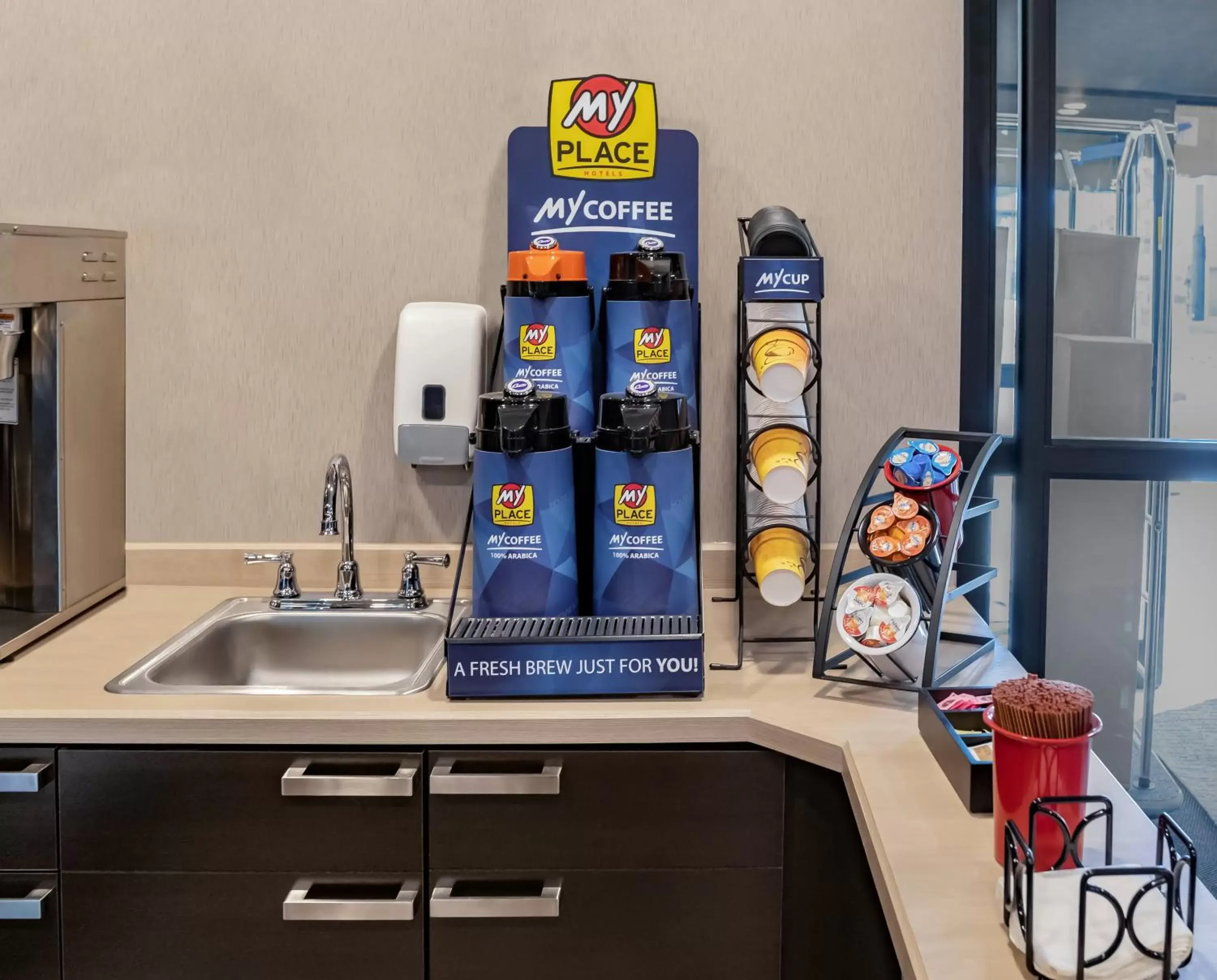 Coffee/tea facilities in My Place Hotel-Wenatchee, WA