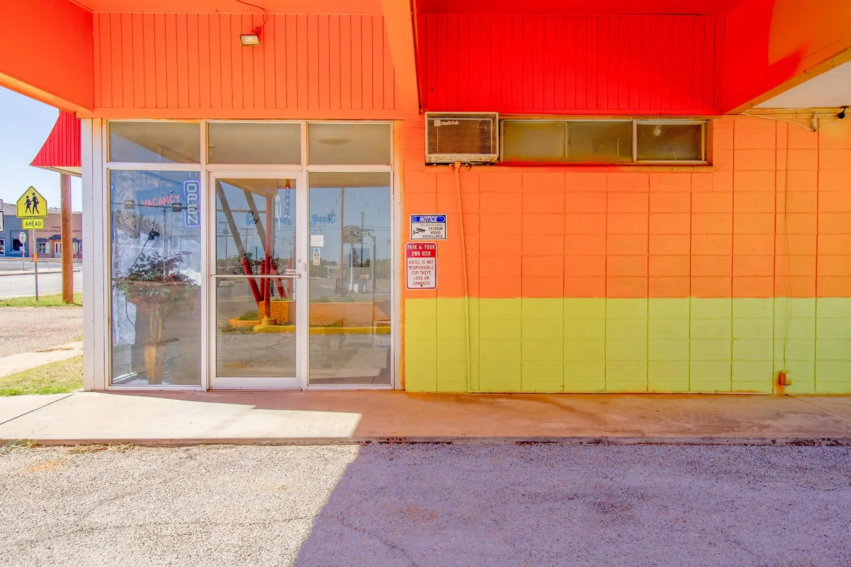 Facade/entrance in Wheeler Inn Texas, US - 83 By OYO