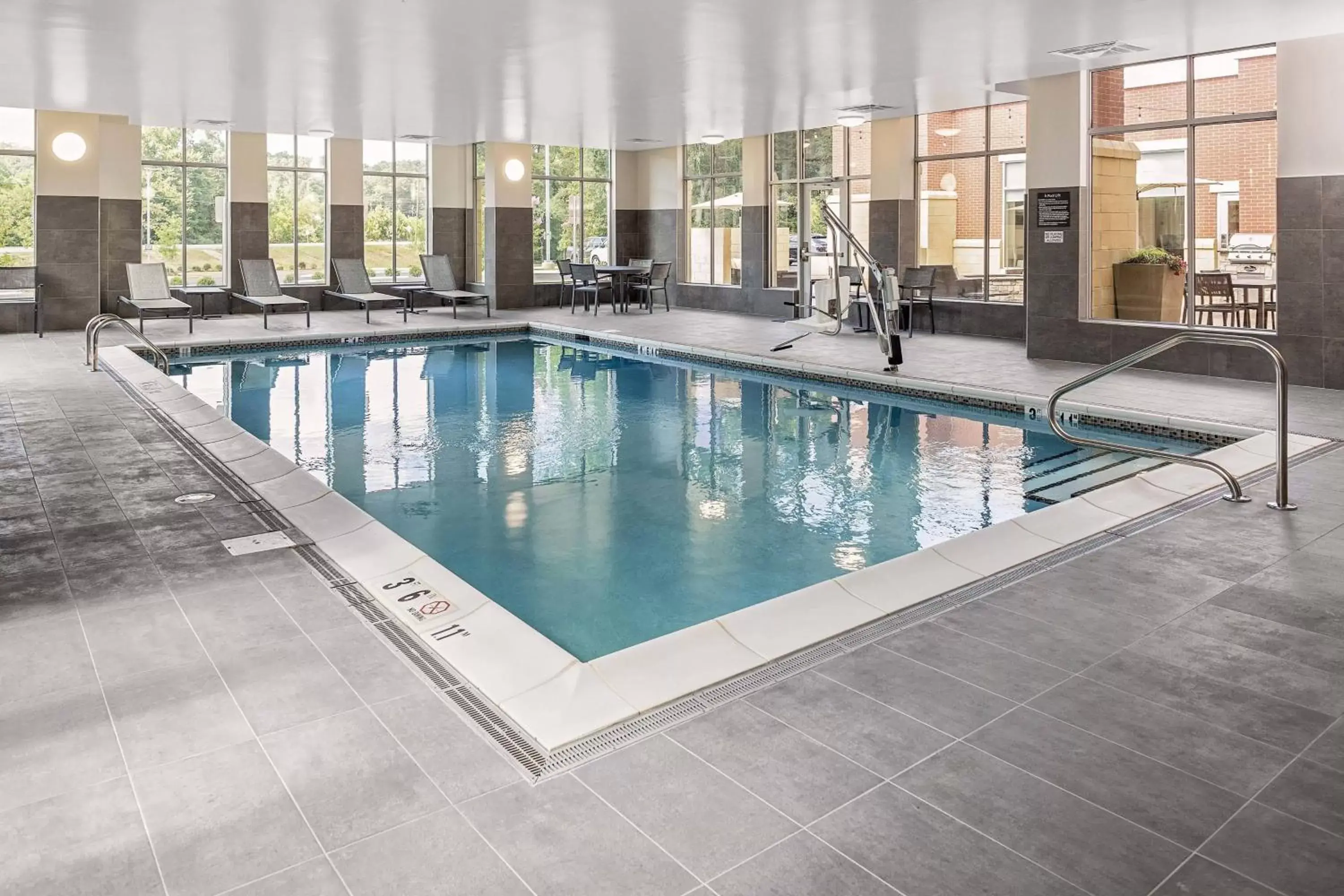 Swimming Pool in Residence Inn by Marriott Tuscaloosa