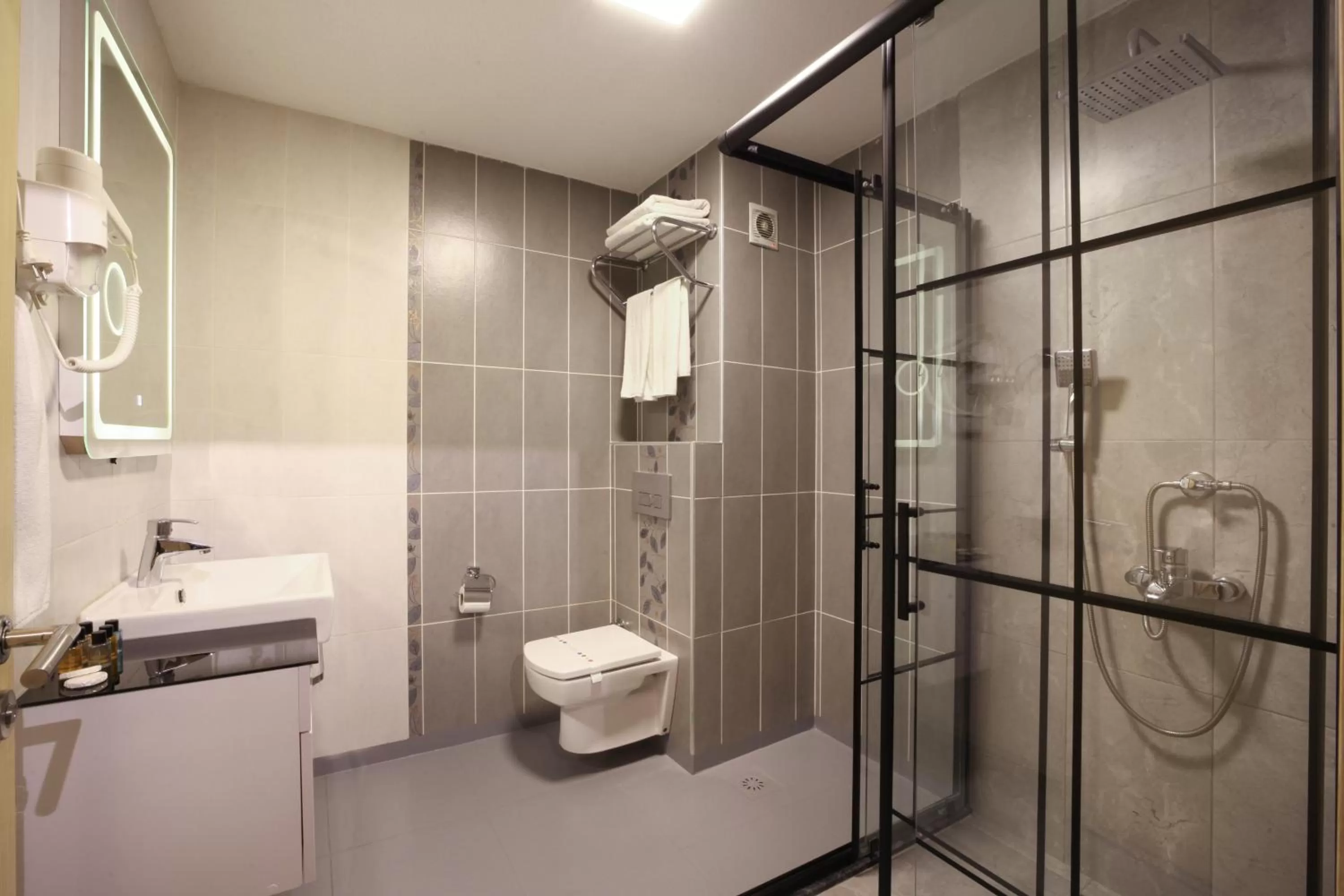 Bathroom in Harbiye Residence