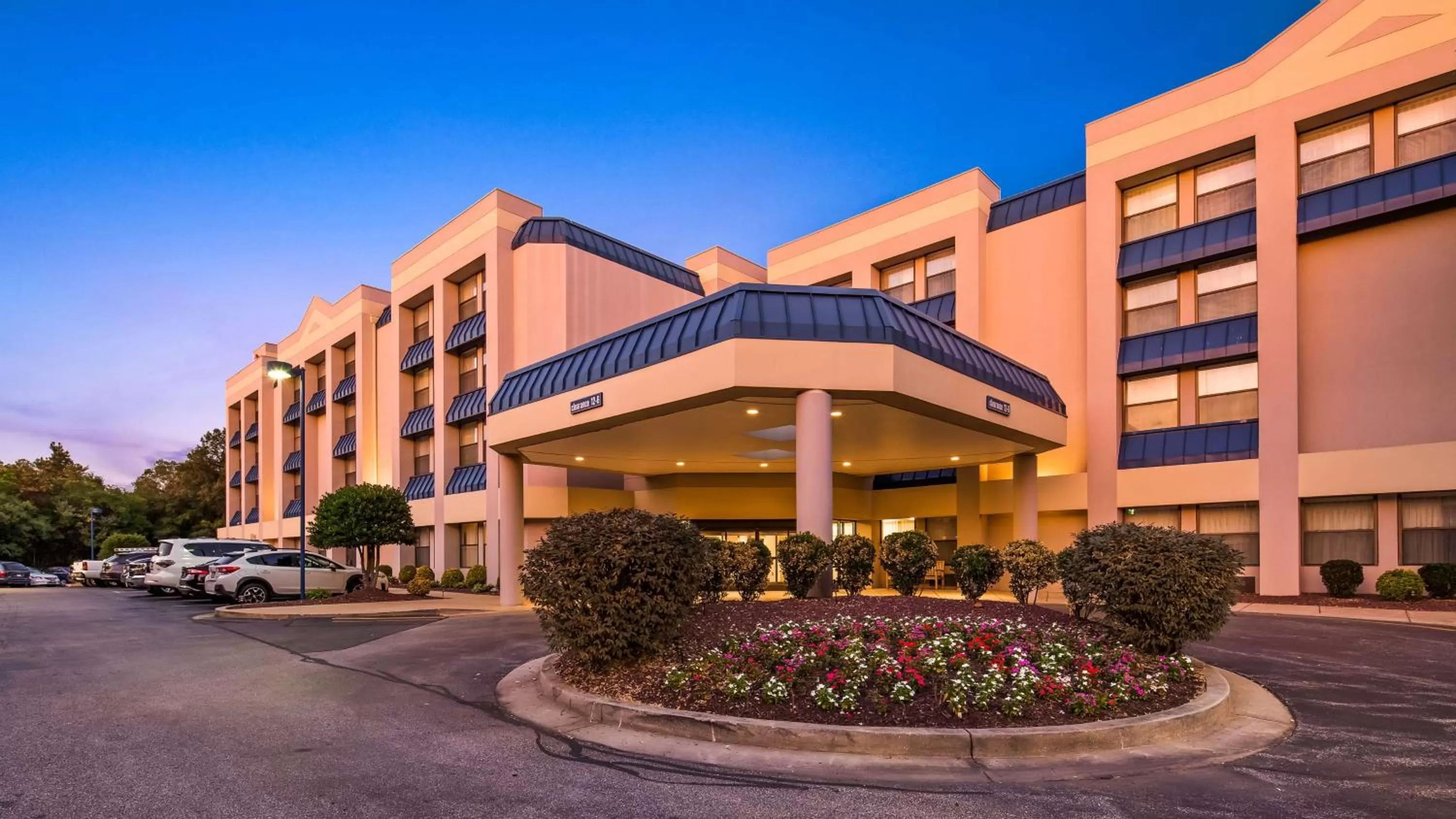 Property building in Best Western Plus BWI Airport Hotel - Arundel Mills
